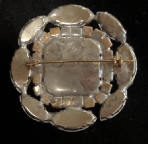 VTG CZECH Colorless & Emerald Green Crystal RHINESTONE BROOCH