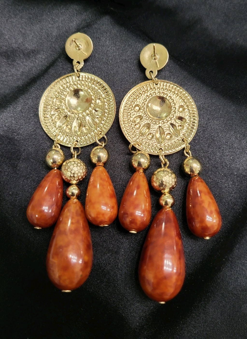 Vintage Gold Tone Coin Chandelier Earrings Orange Faux Amber Resin Drop Boho
