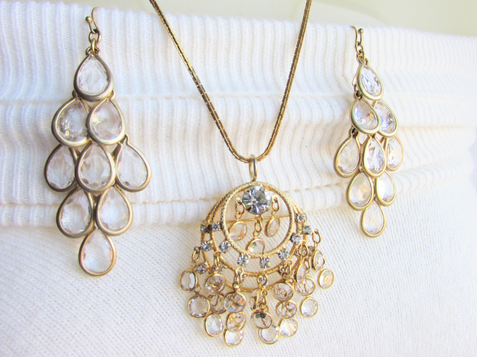 Lia Sophia Kiam Collection “Crystal Chandelier” Matte GoldTone Earrings +Pendant