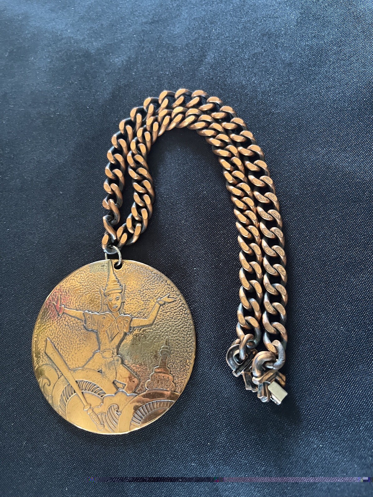 Vtg Copper Tone Pendant Medallion Shiva Siam Dancer Warrior Goddess Necklace