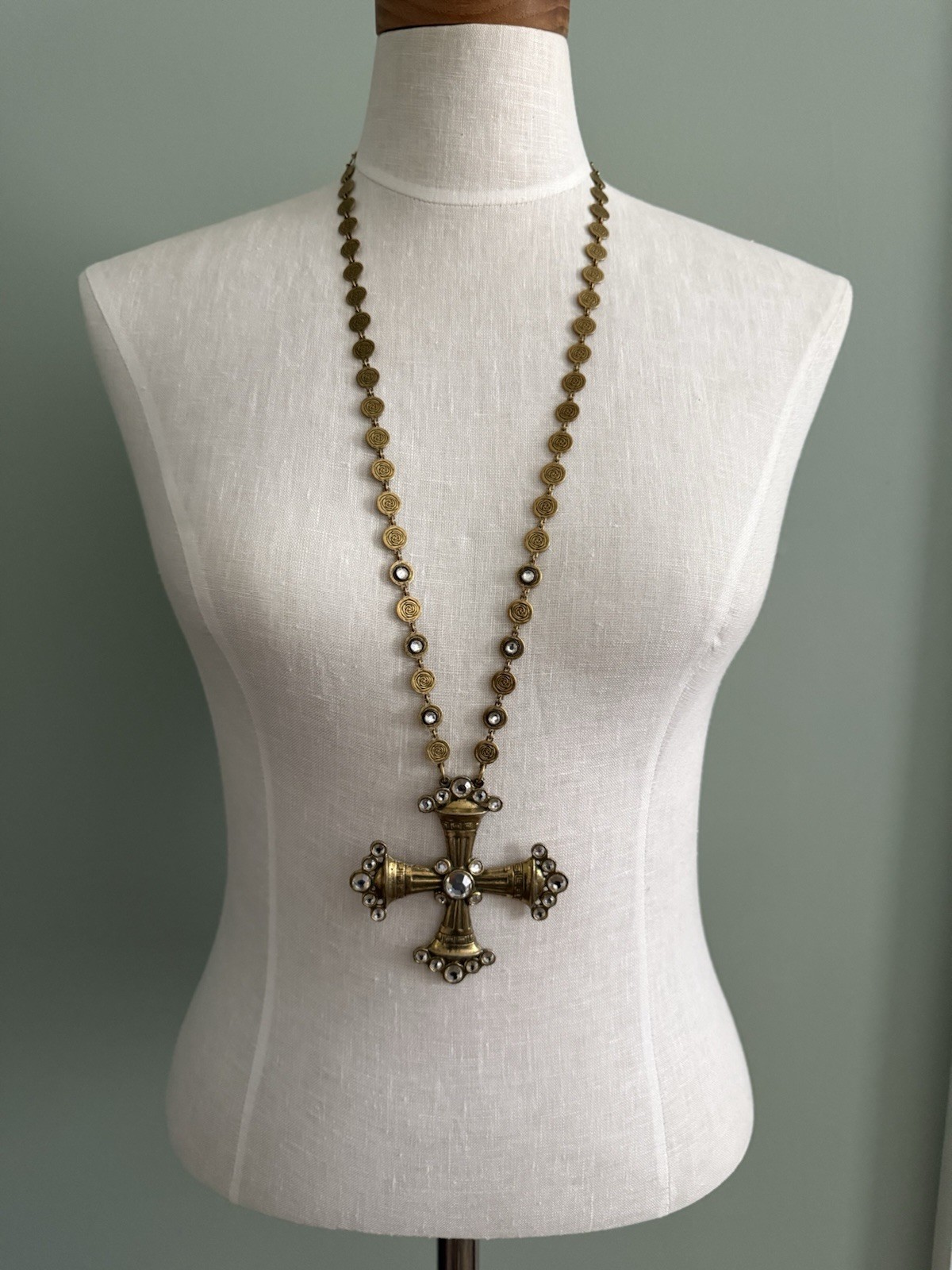Vintage Jeanne Signed 1960s Maltese Cross Goldtone LARGE Pendant Necklace
