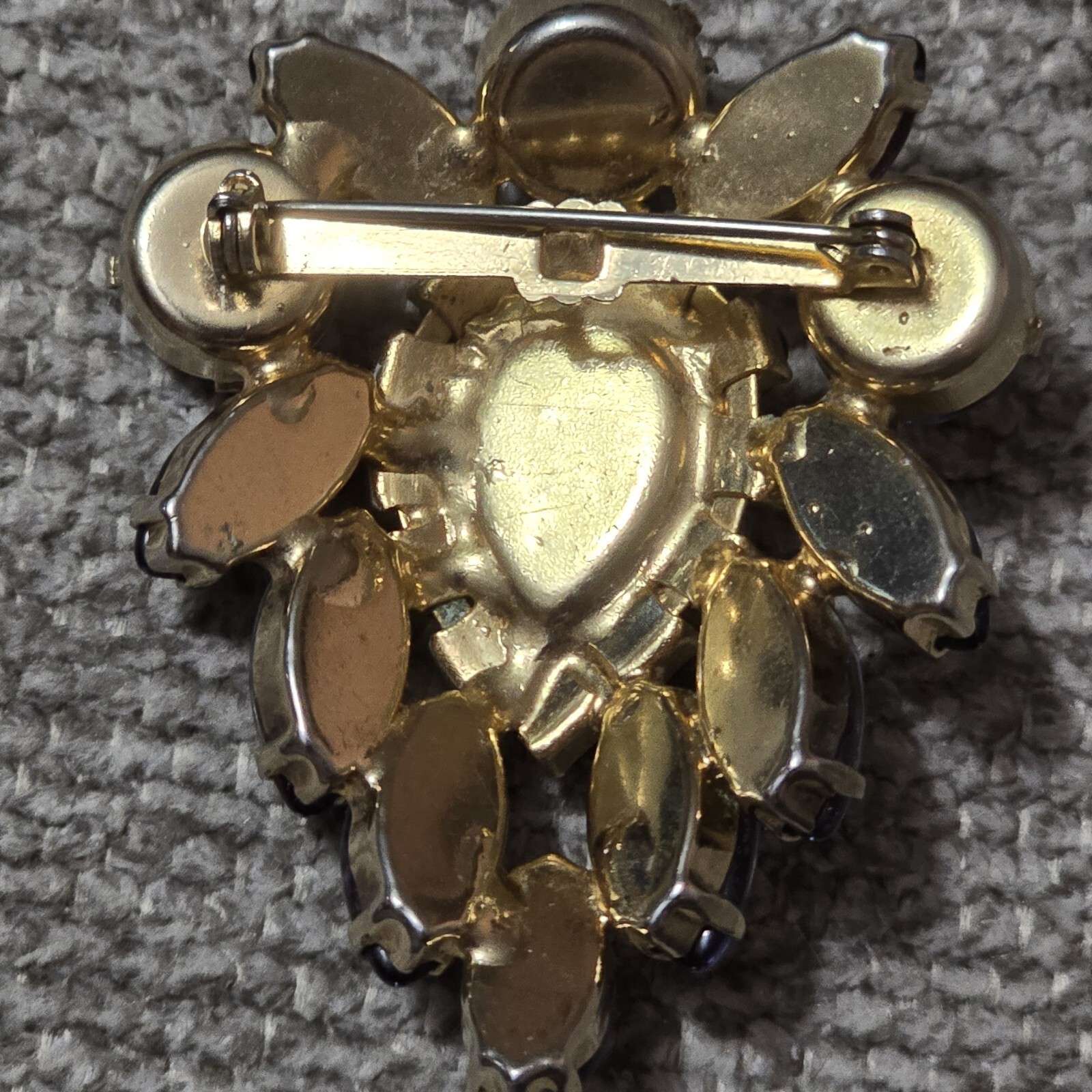 Vintage Multi Purple Pink Rhinestone Cluster Prong Gold Tome Statement Brooch