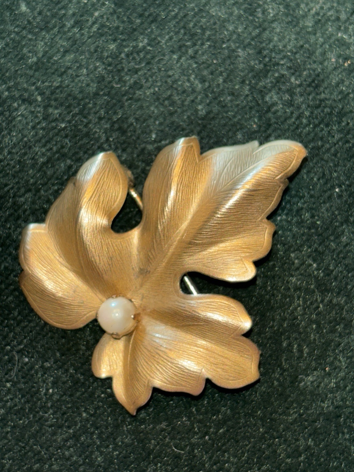 Classic Mid-Century CRCO 12k Gold Filled Leaf w/faux Pearl Pin Brooch