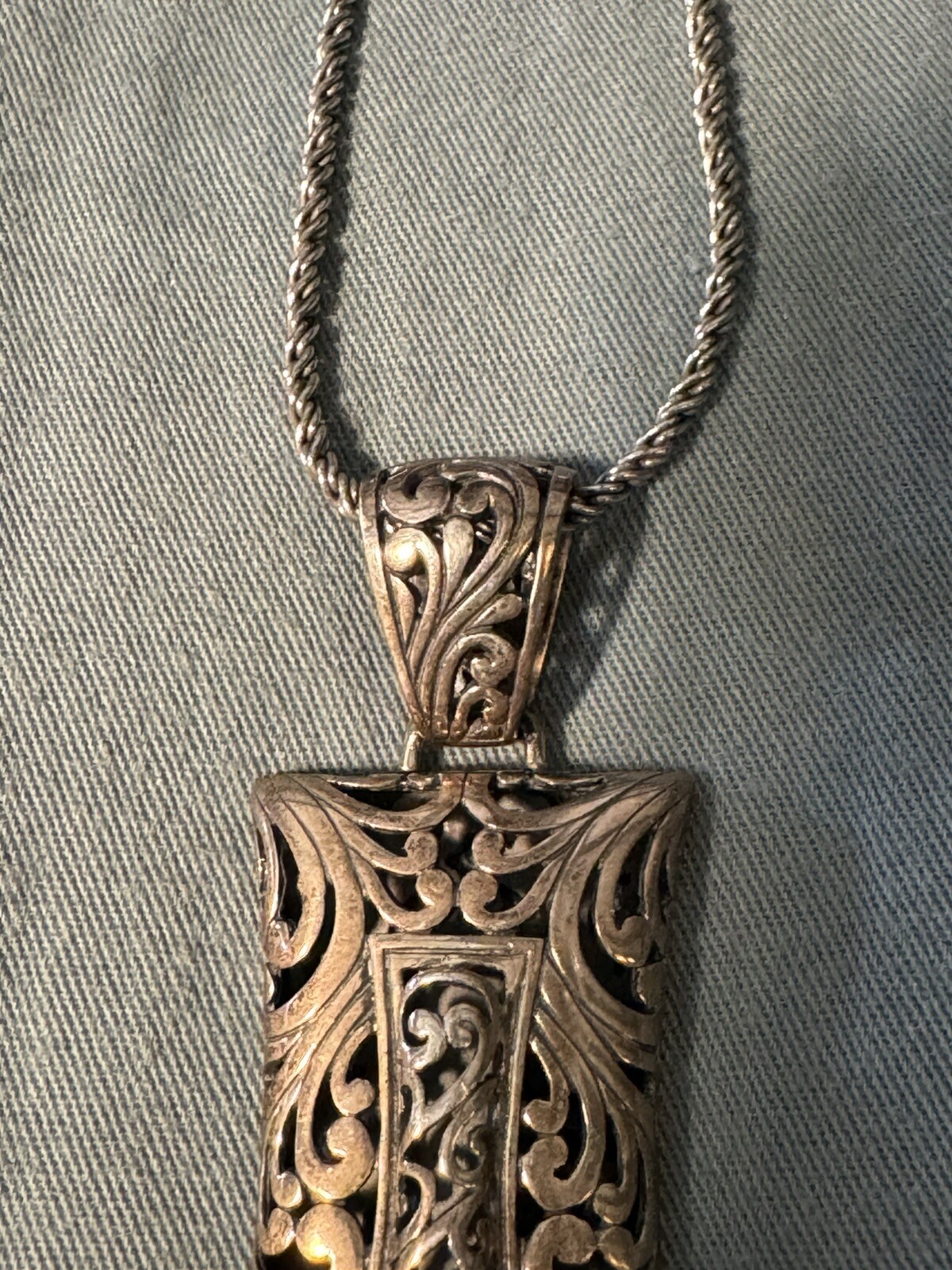 Art Nouveau Necklace 925 Sterling VTG 3/4 In Bale 17.5 In Drop 1.5 In Pendant