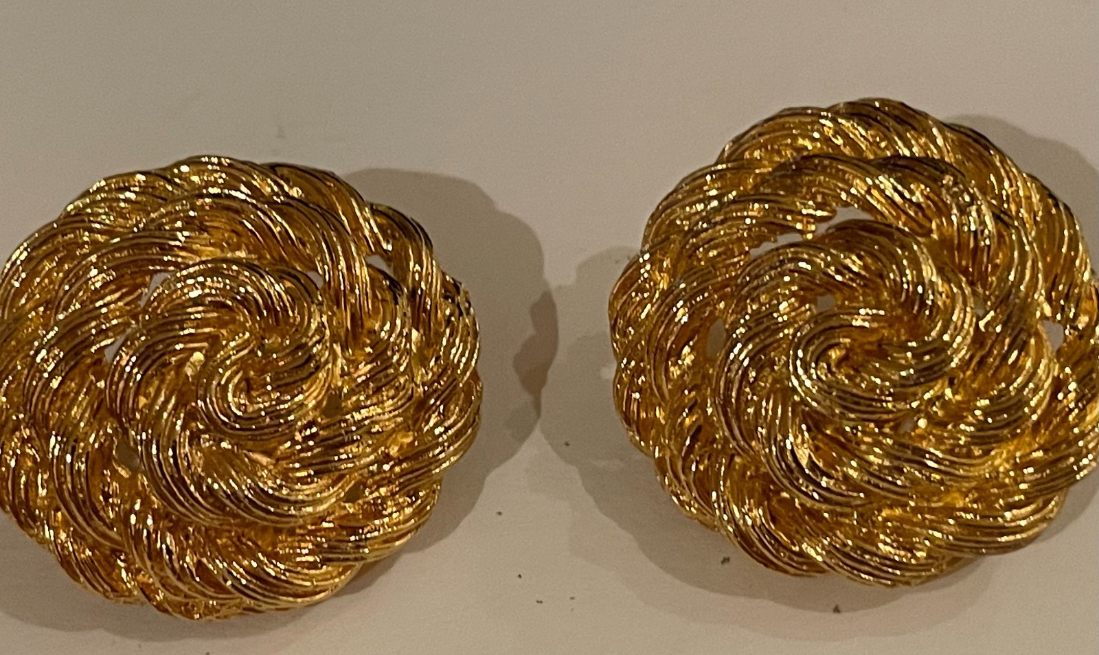 Vintage Anne Klein Gold-tone textured Multi Strand Rope Design clip-on Earrings.