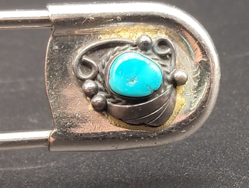 Vintage Scovill Silver Safety Pin With Turquoise Stone Accent – 4.25″ Long