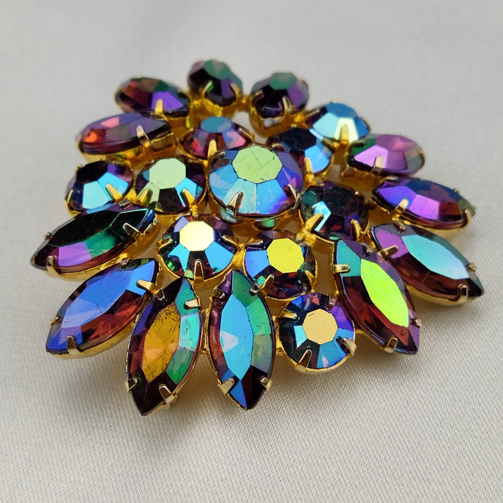 1950’s Purple and Blue Aurora Borealis Rhinestone Small Brooch