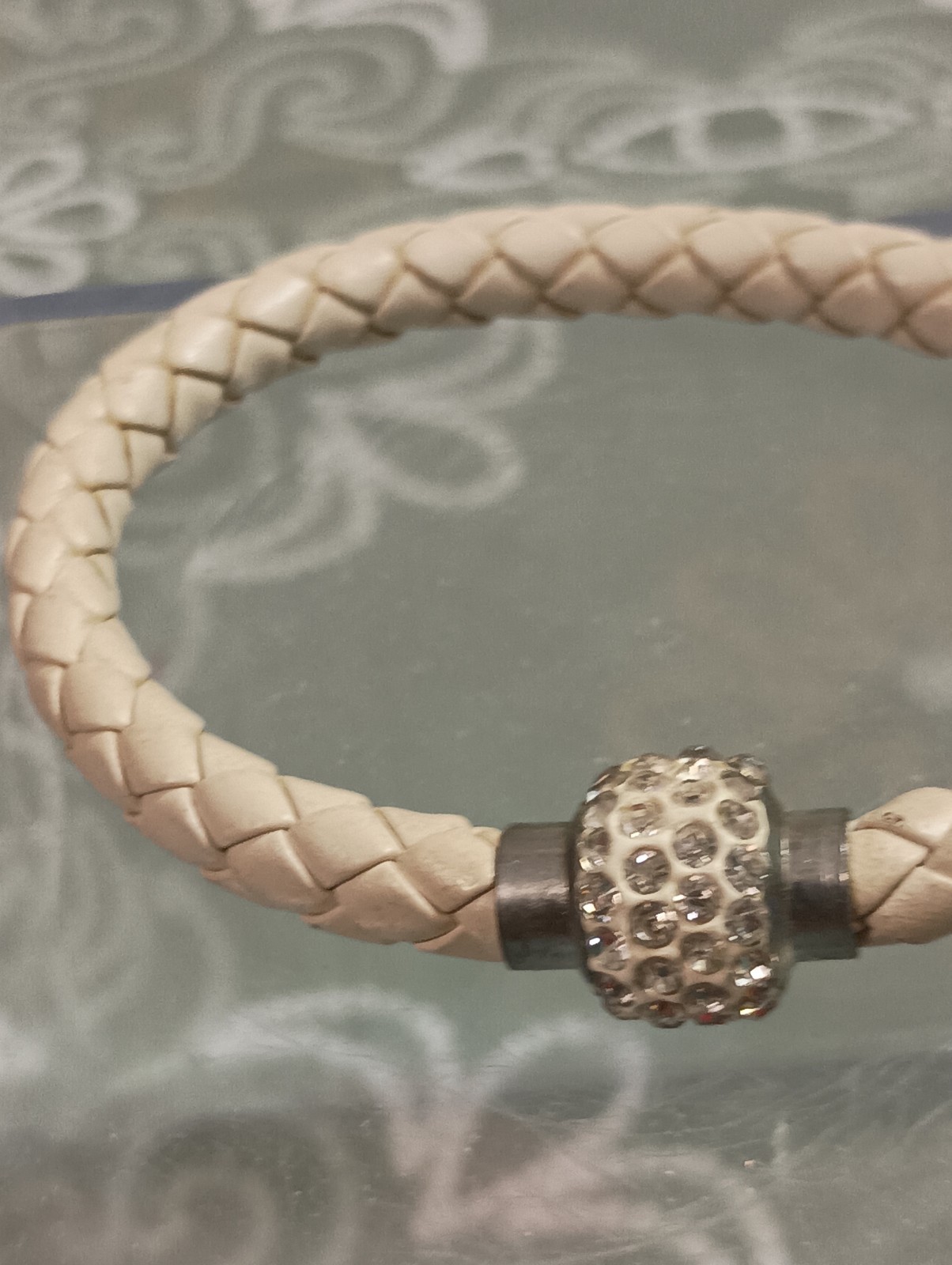 Vintage White Braided Leather Bracelet Crystal Rhinestone Bead Silver Tone Clasp