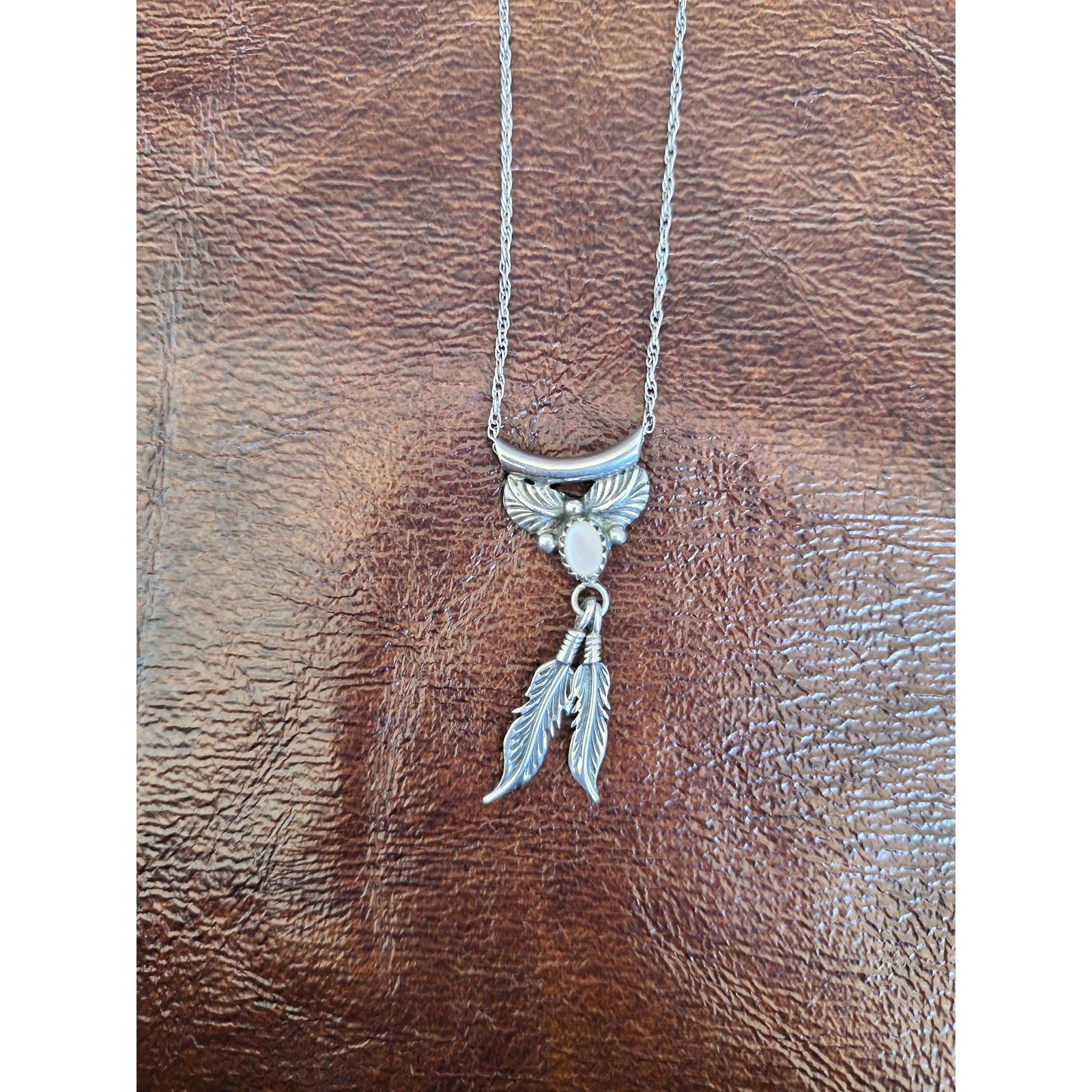 Vintage Sterling Silver Mother of Pearl Feather Pendant Necklace 925 Chain