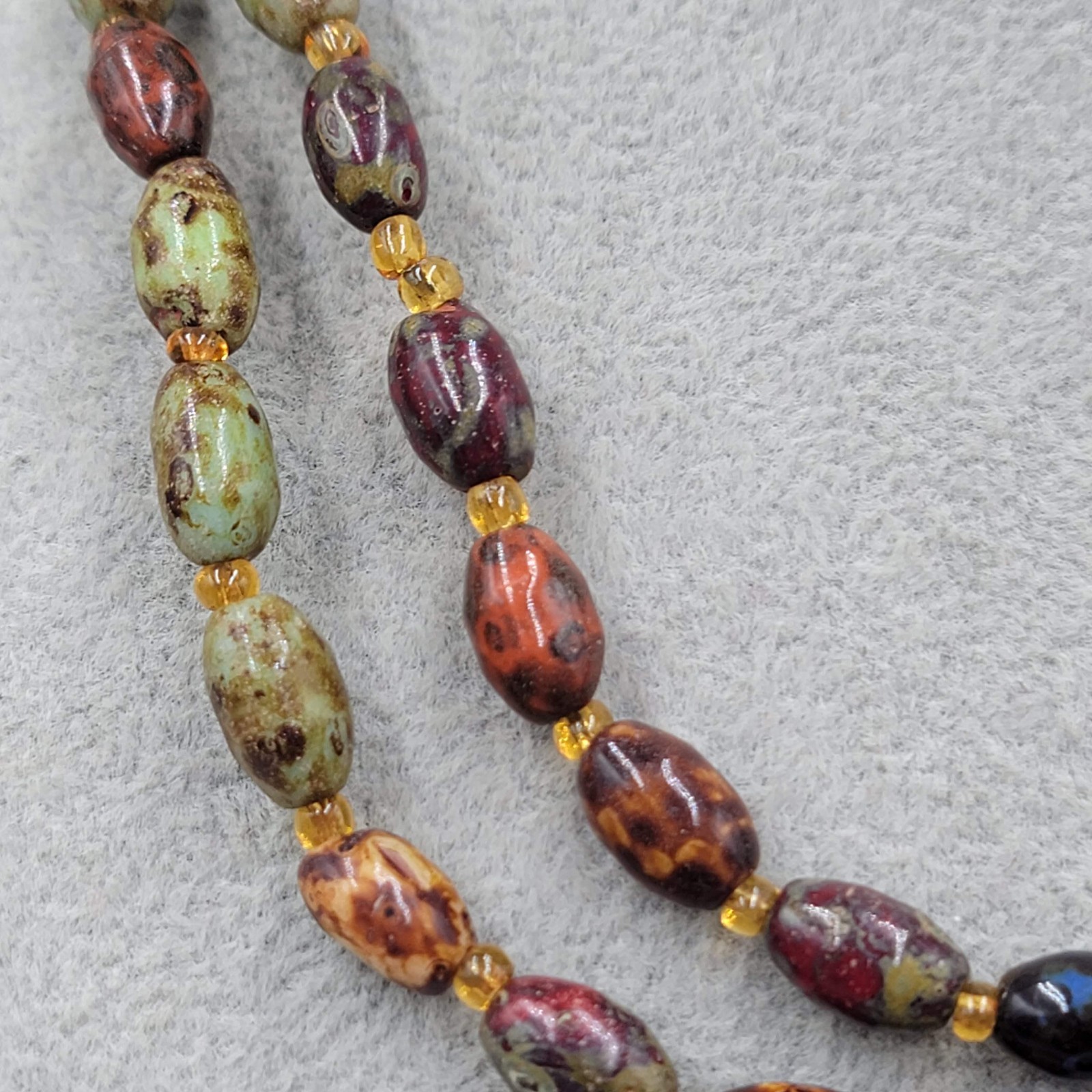 Vintage Multicolor Earth Tones Beaded Necklace Gold tone 40″