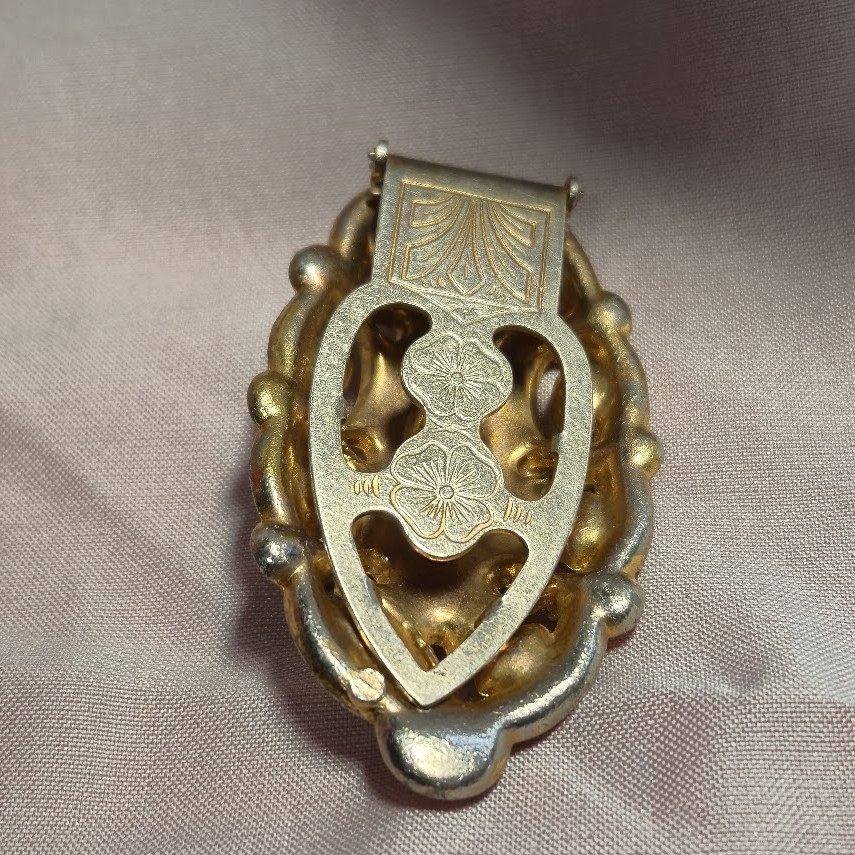 2.5 Inch Fur Dress Clip Vintage 1950 Gold Tone with Red Marquise Clear Round gem