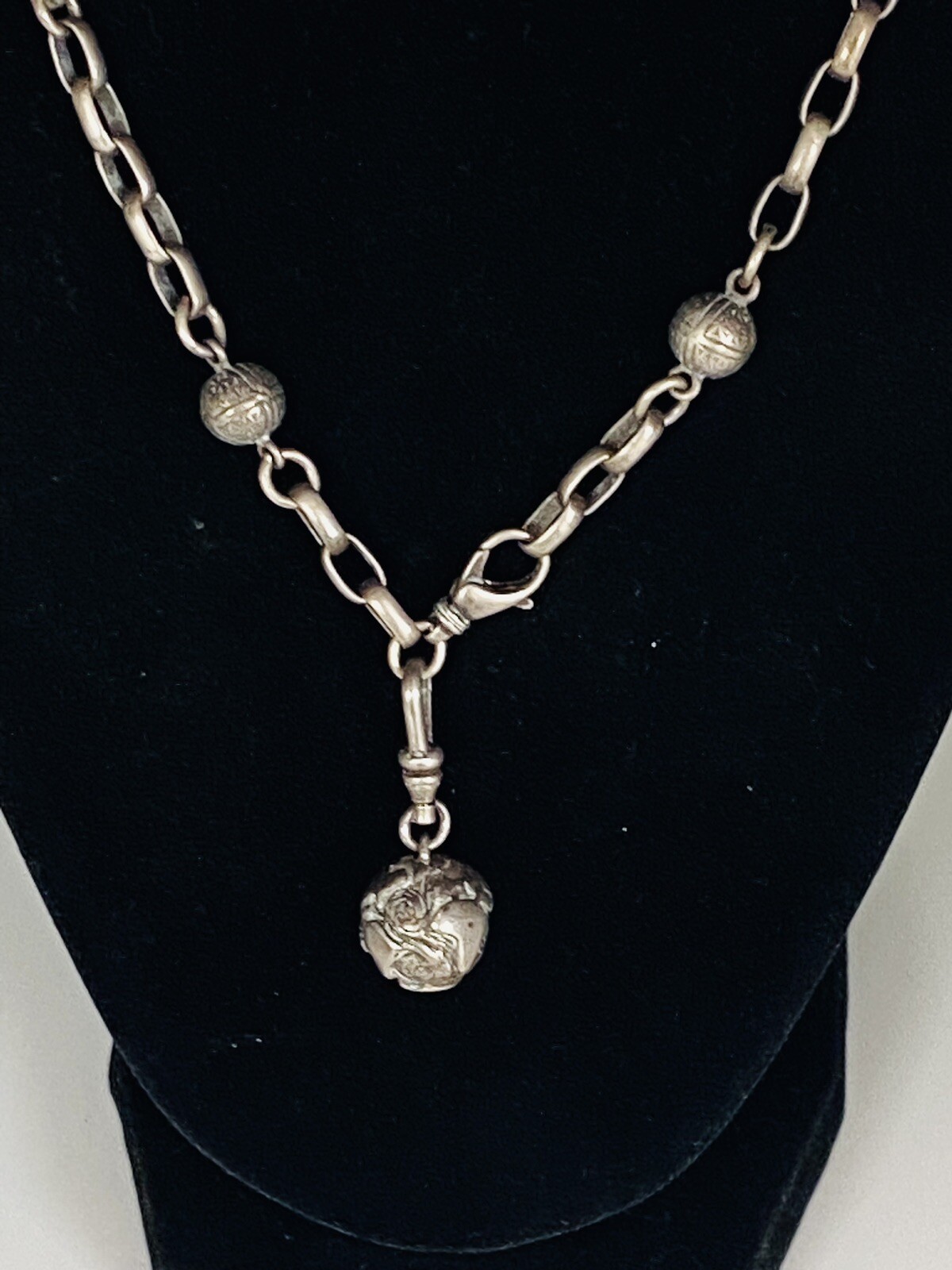 Vintage Sterling Silver Station Fleur de Lis French Ball Globe Charm Necklace