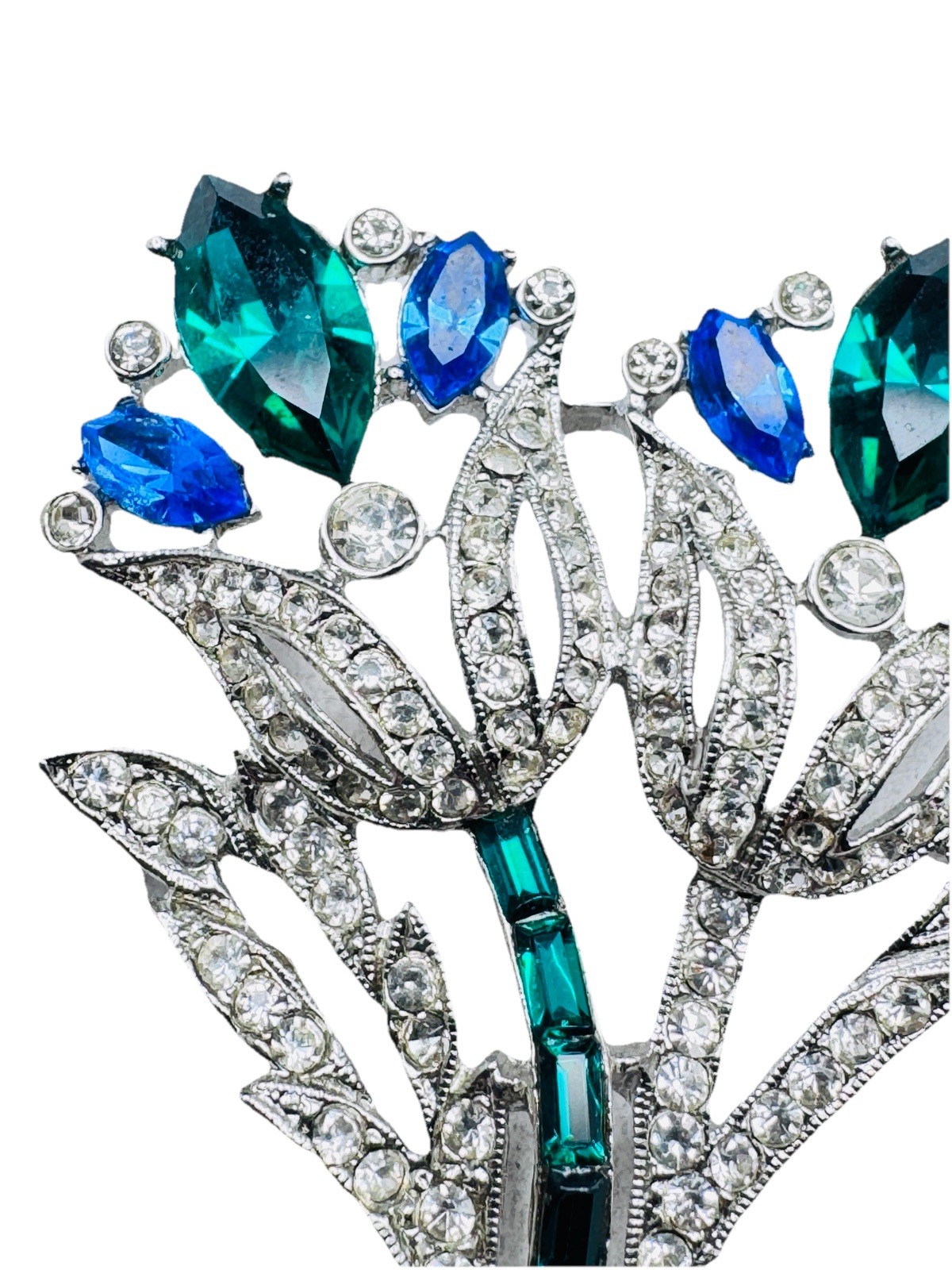 Vintage Weiss Rhinestone Jeweled Flower Bouquet Brooch Nice