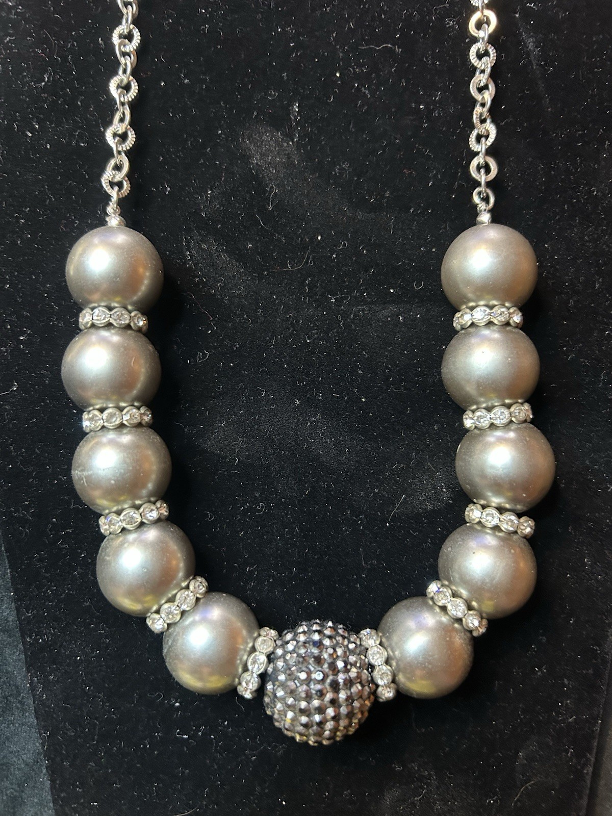 Gray Pearl And Rhinestone Necklace Vintage 22” J-3