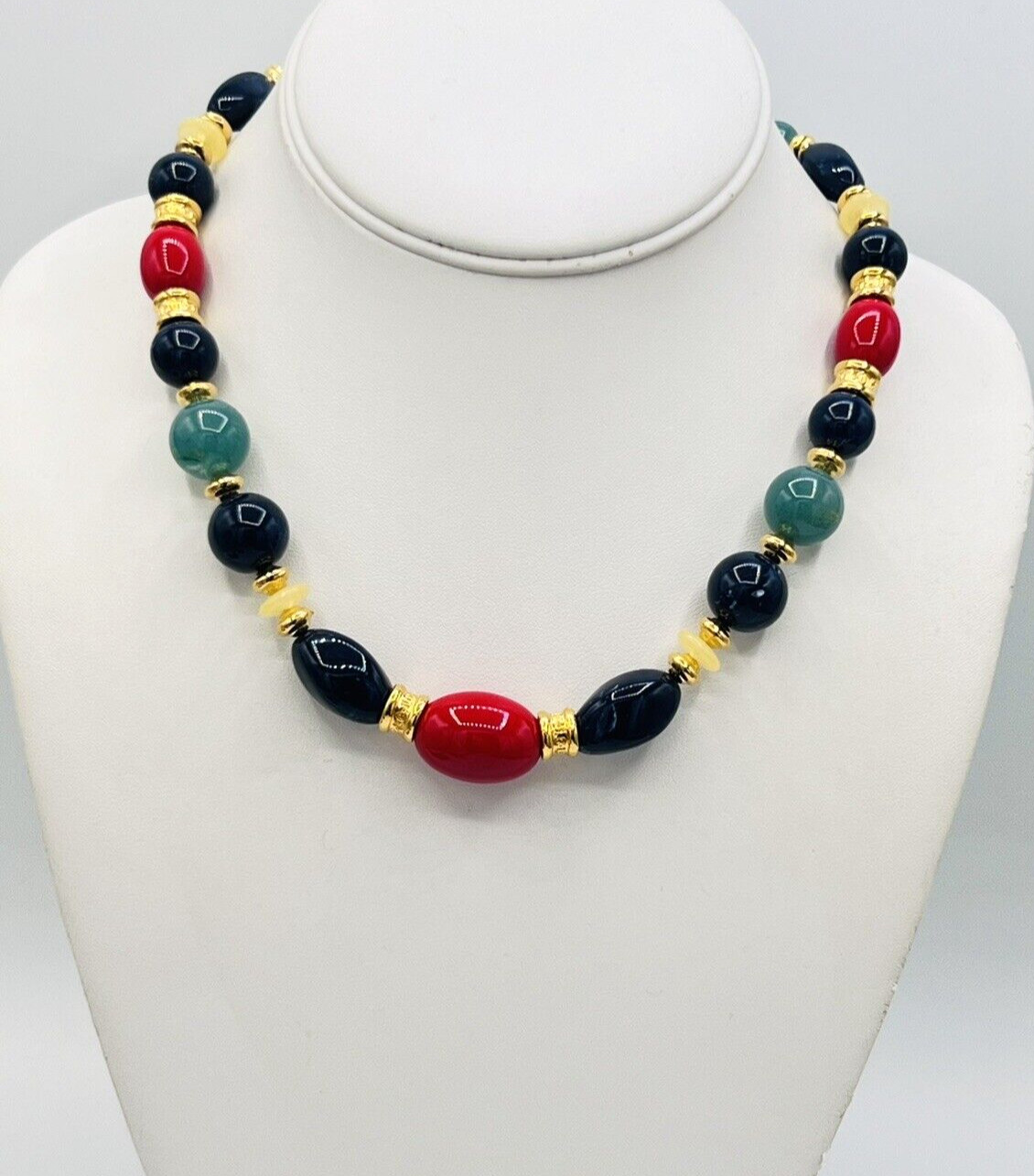 Vintage Liz Claiborne Multicolor Beaded Choker Necklace 17 – 19 in