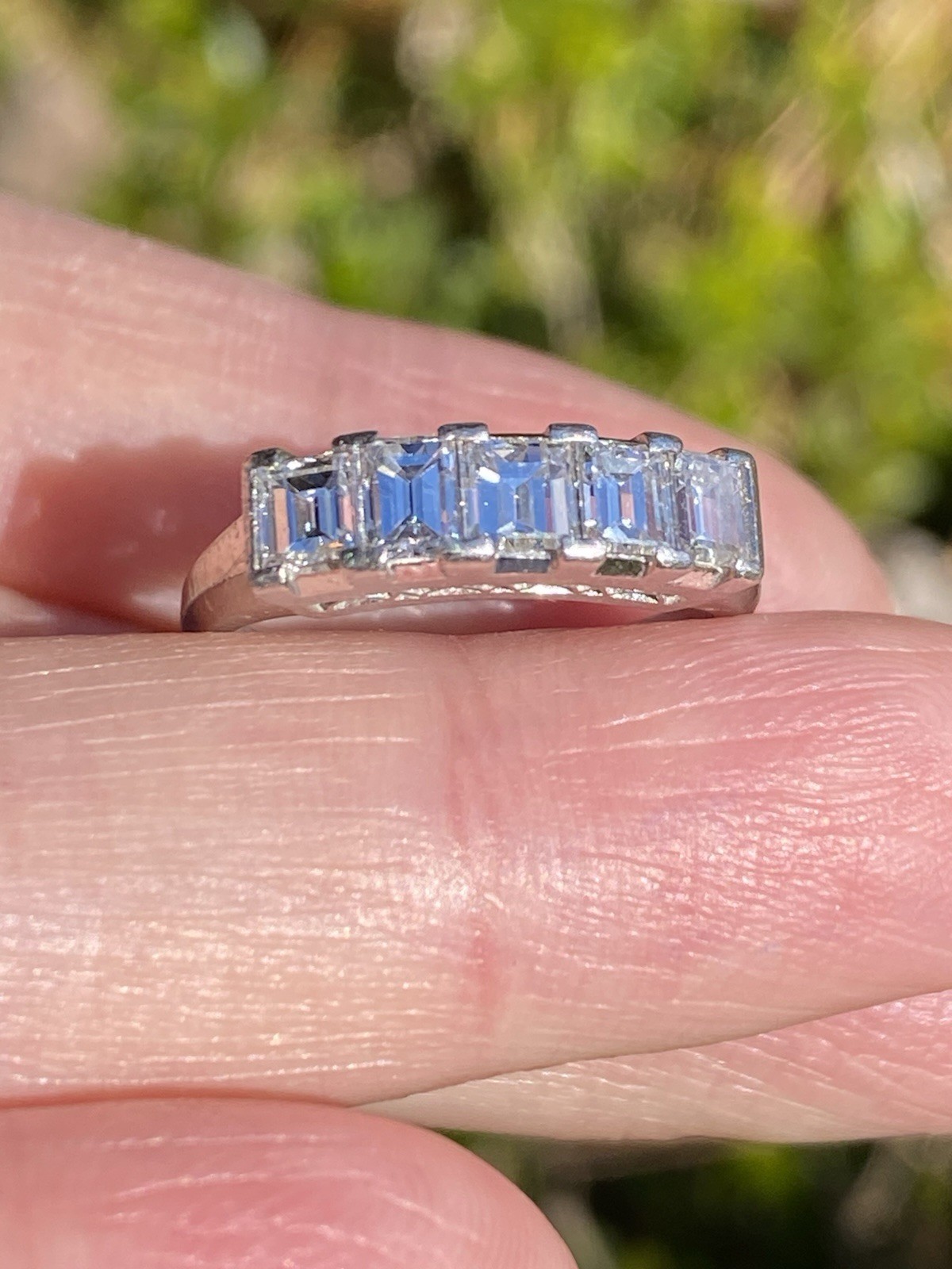 Estate Platinum 0.93TCW VS/F Quality Natural Emerald Diamonds Five Stone Ring