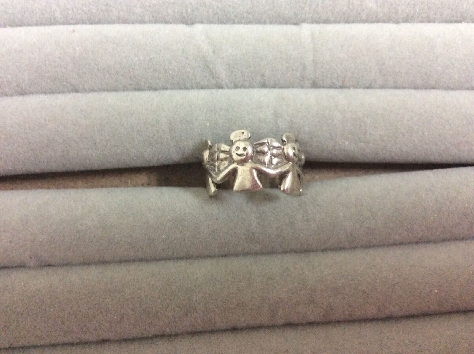 Sterling Guardian Angel Ring Size 6 HD