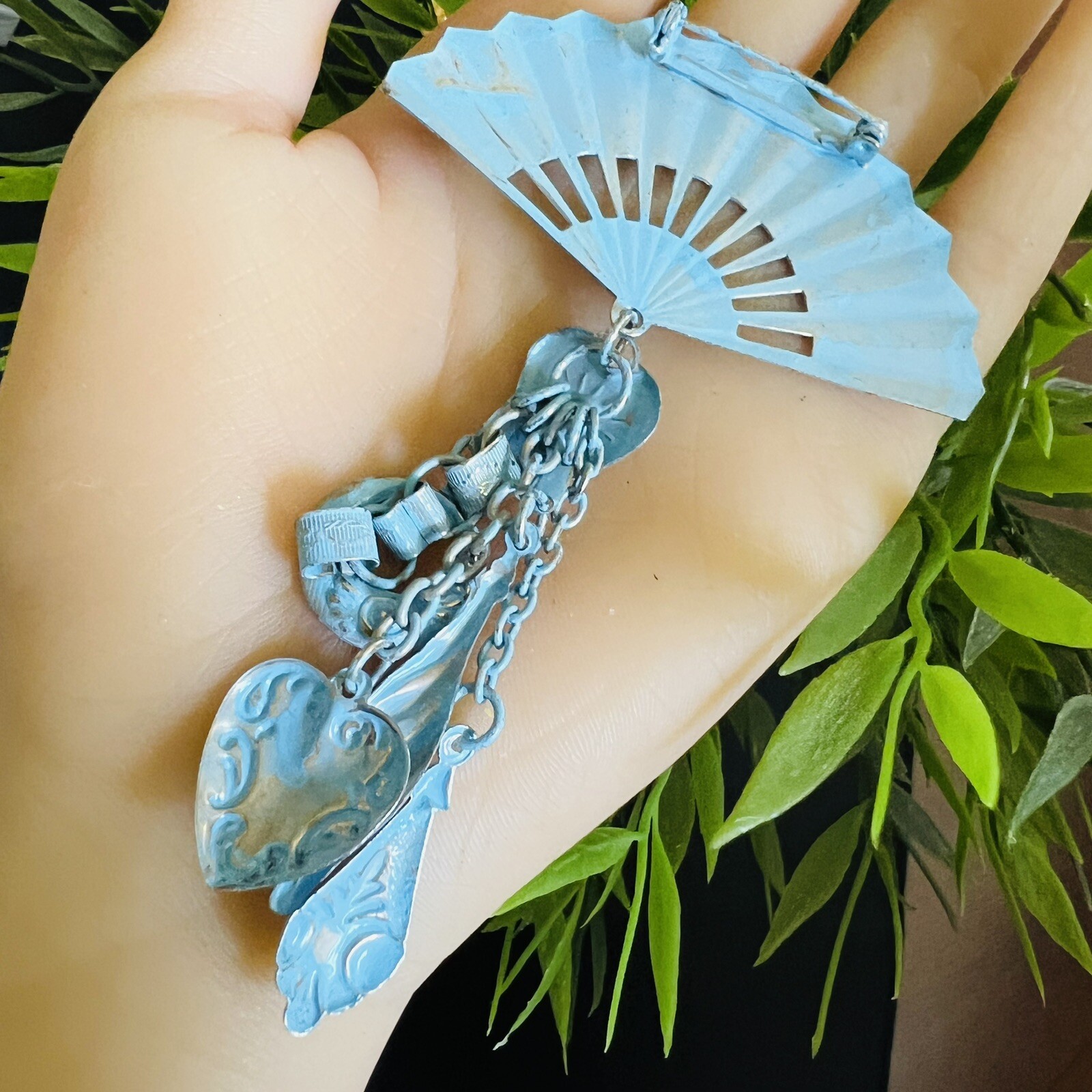 Vintage Enamel Steampunk Whimsical Fan Heart Dangle Chain Brooch Unique 4264