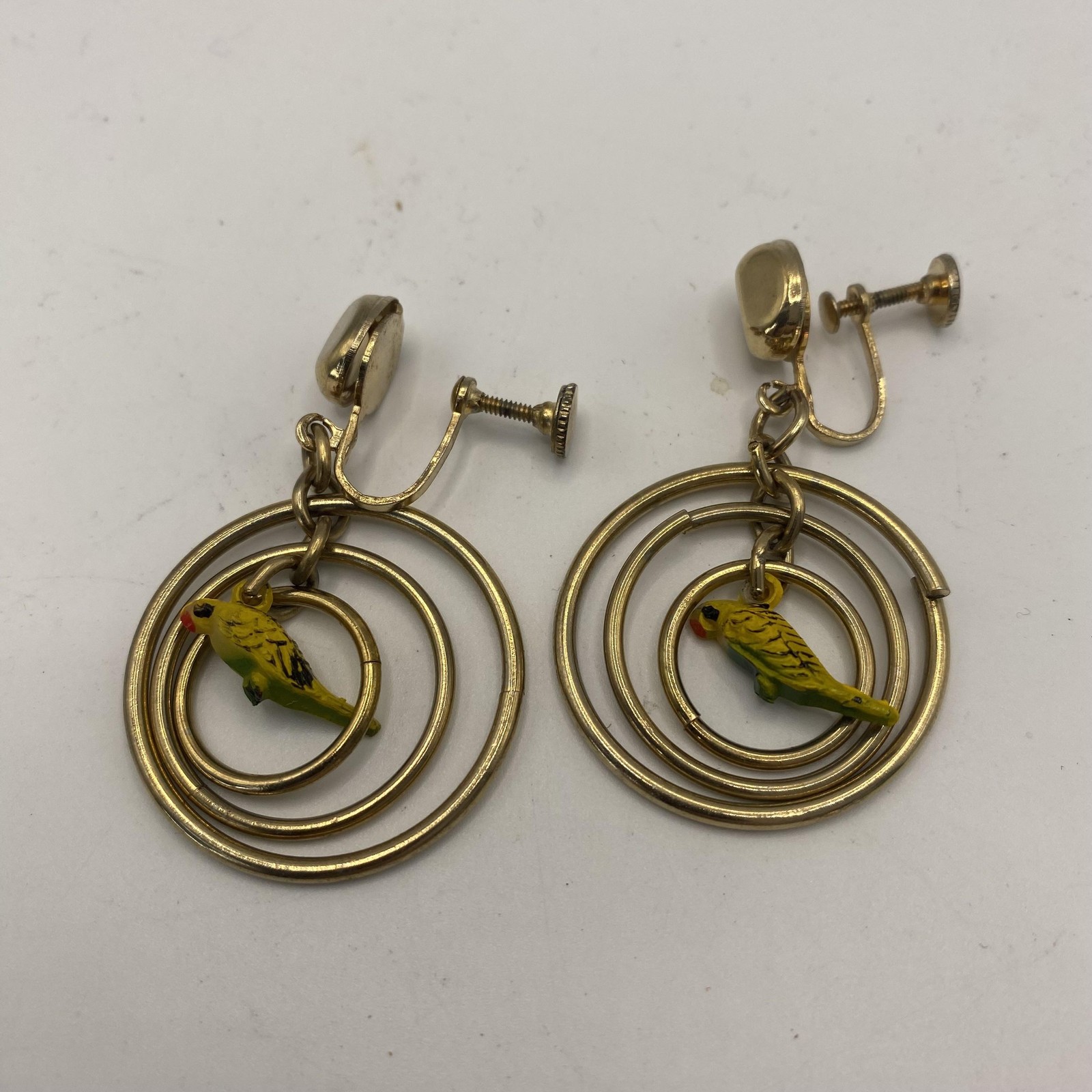 Vintage Gold Tone Parrot Dangle Earrings Womens Screw Back 2 In Jewelry