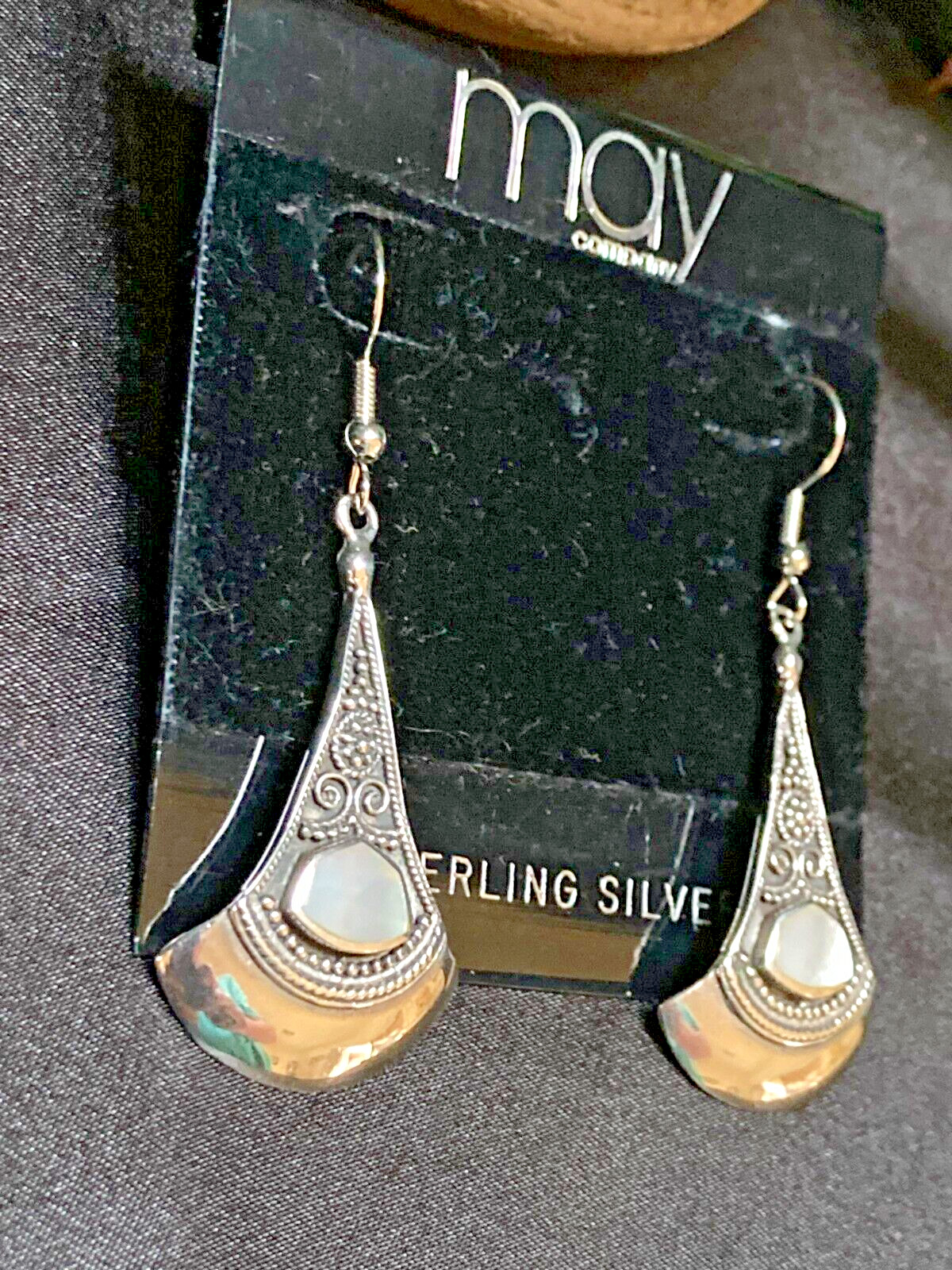 Vintage May Company Dept Store Sterling Silver Mother Of Pearl Drop Earrings