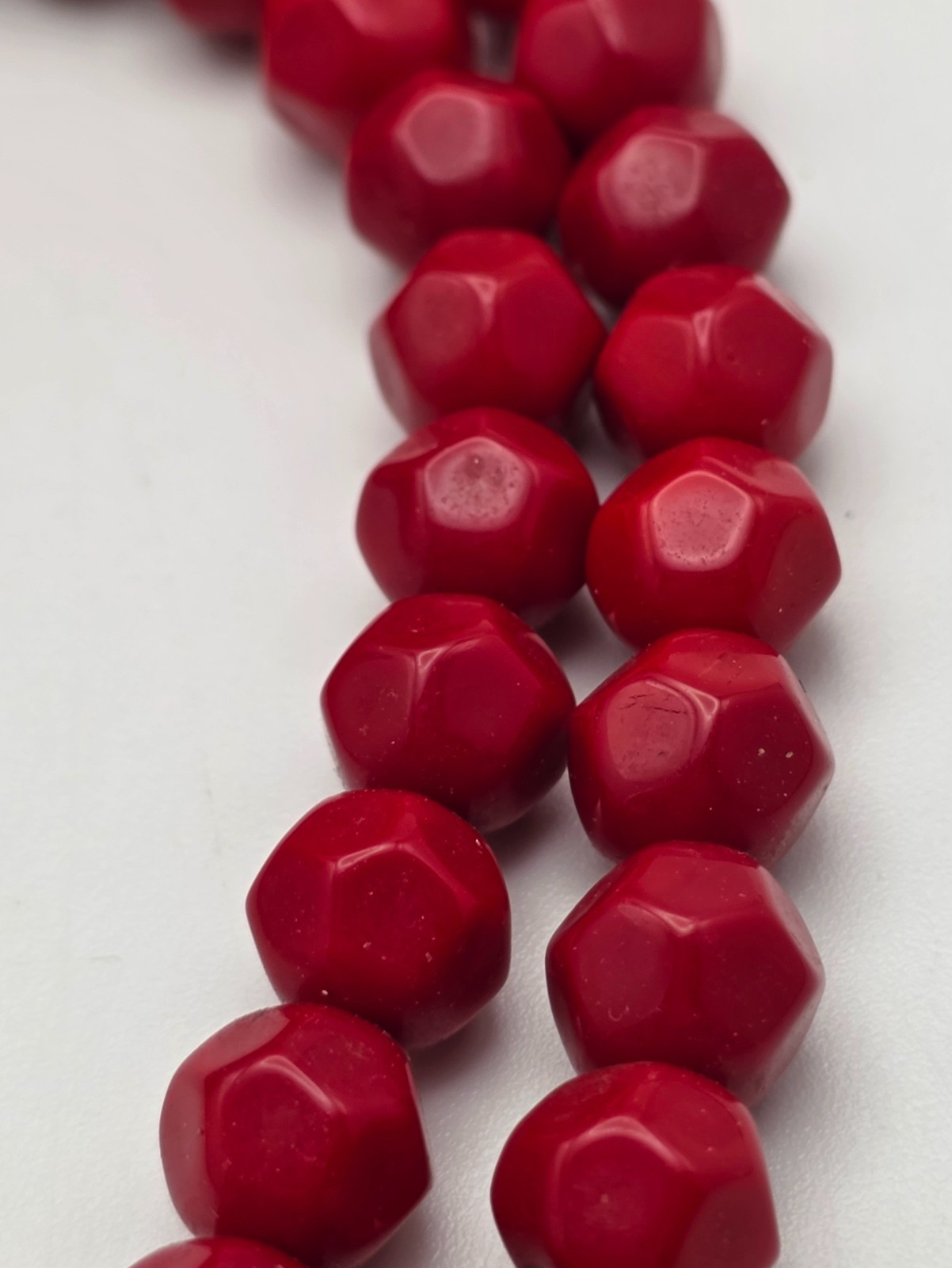 Vintage Double Strand Red Faceted Bead Necklace Box Clasp 18 In Classic
