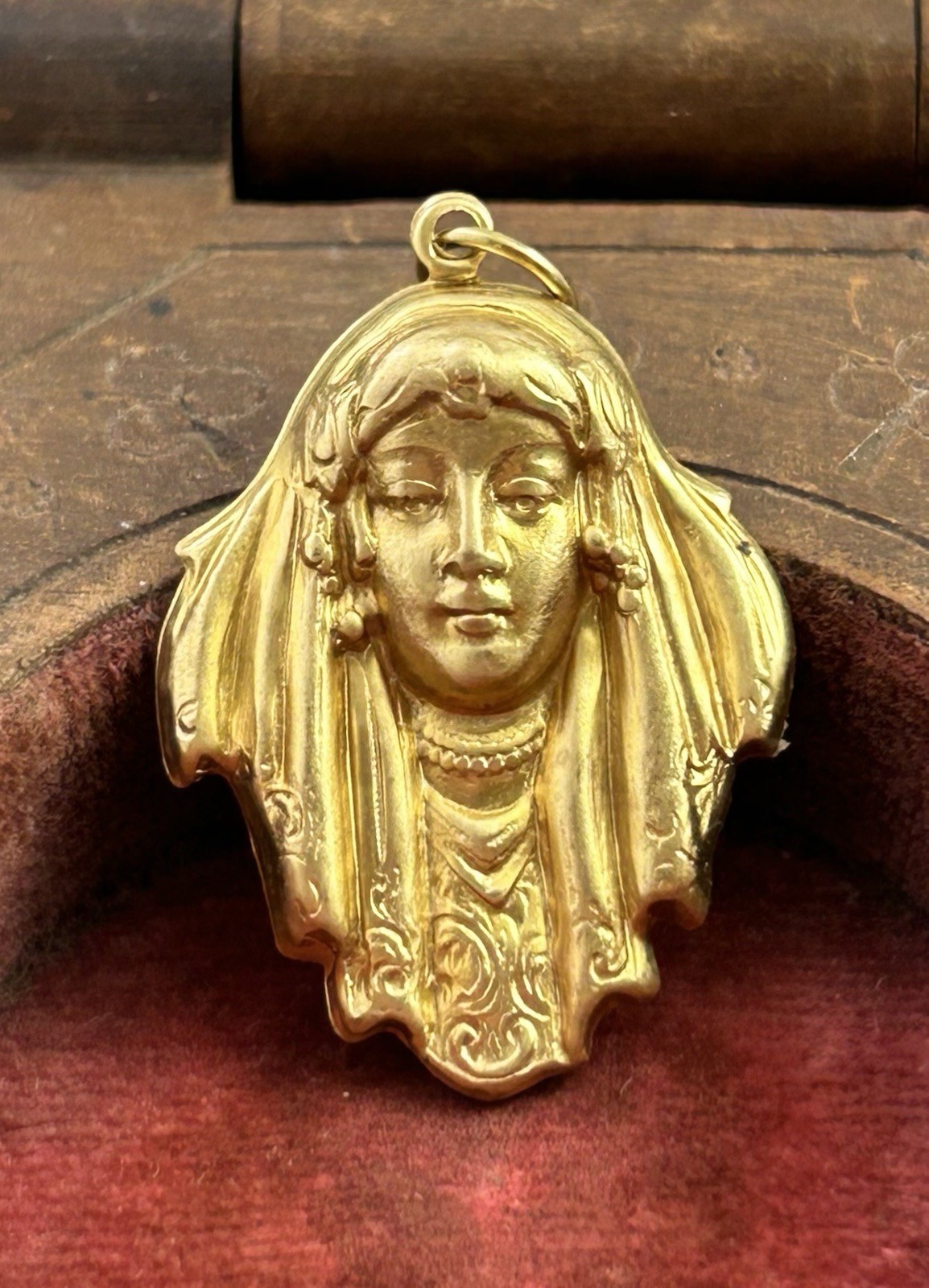 Vintage Charm Art Deco Style Woman Pendant Brass Metal Stamping Vintage Jewelry