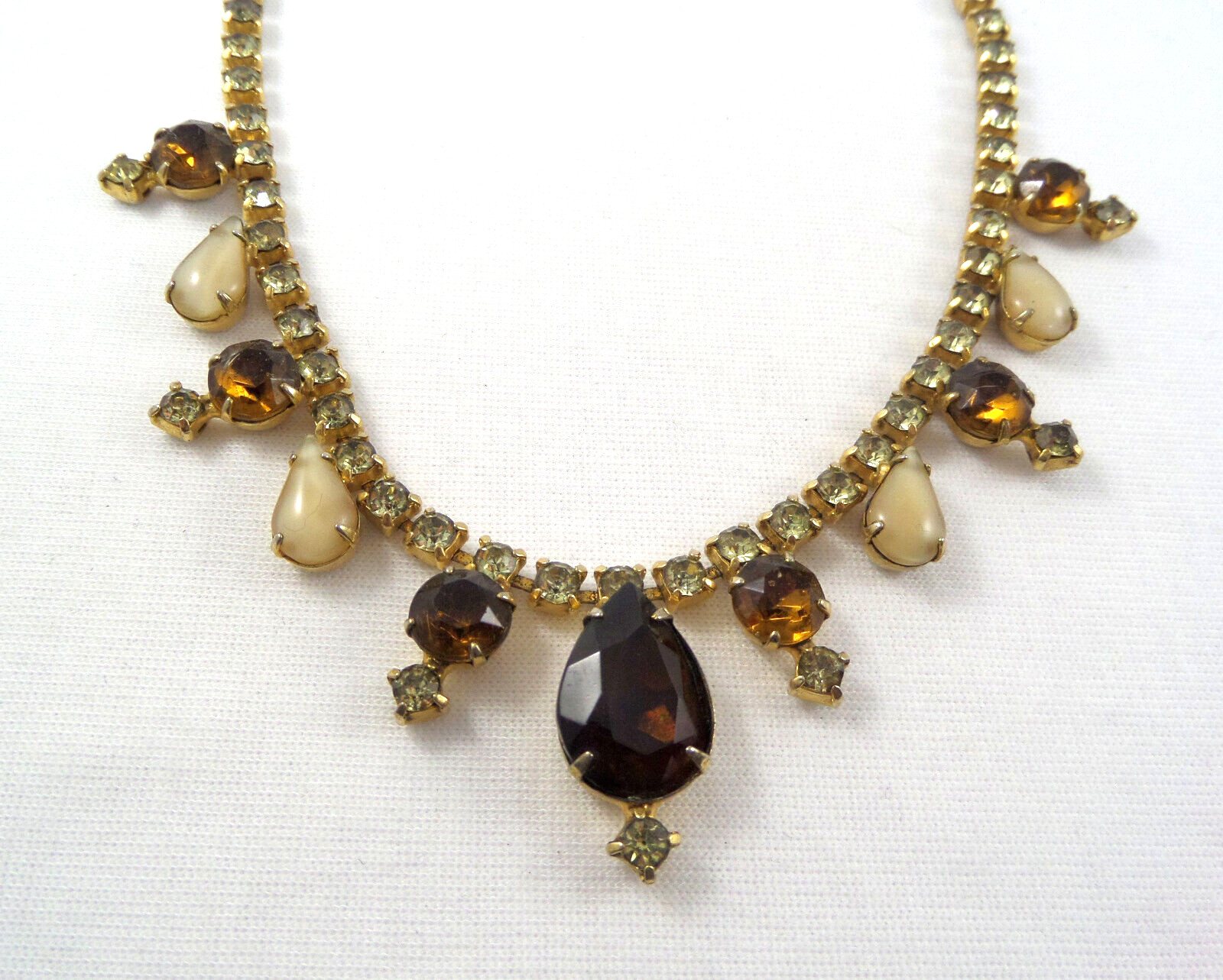 VTG Juliana Style Necklace Yellow & Brown Rhinestones Different Sizes & Shapes