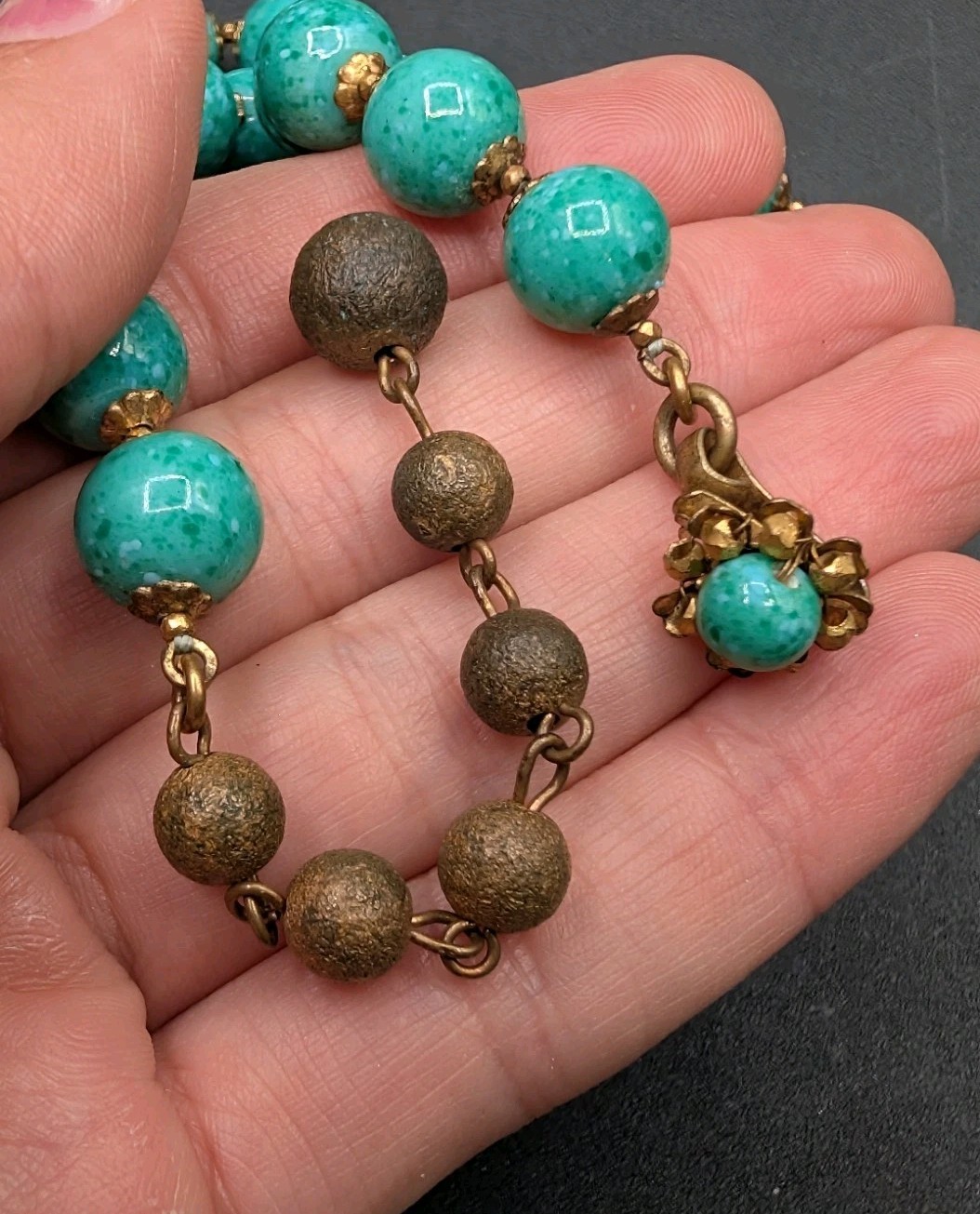 MIRIAM HASKELL Green Speckled Peking Faux Jade Glass Bead Necklace Earrings Set
