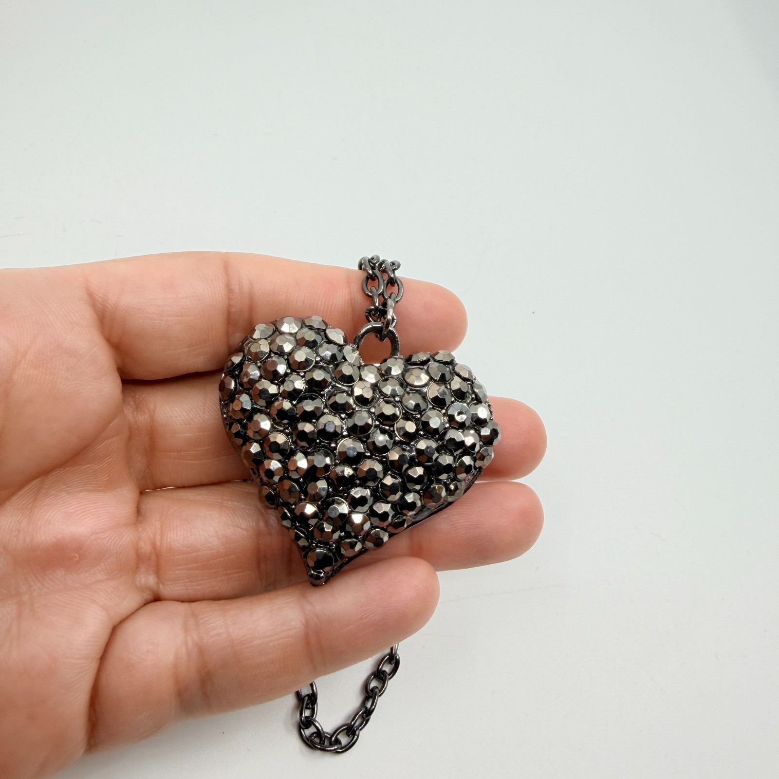 Vintage Y2K Gunmetal Pave Rhinestone Puffy Heart Pendant Necklace Grunge Goth
