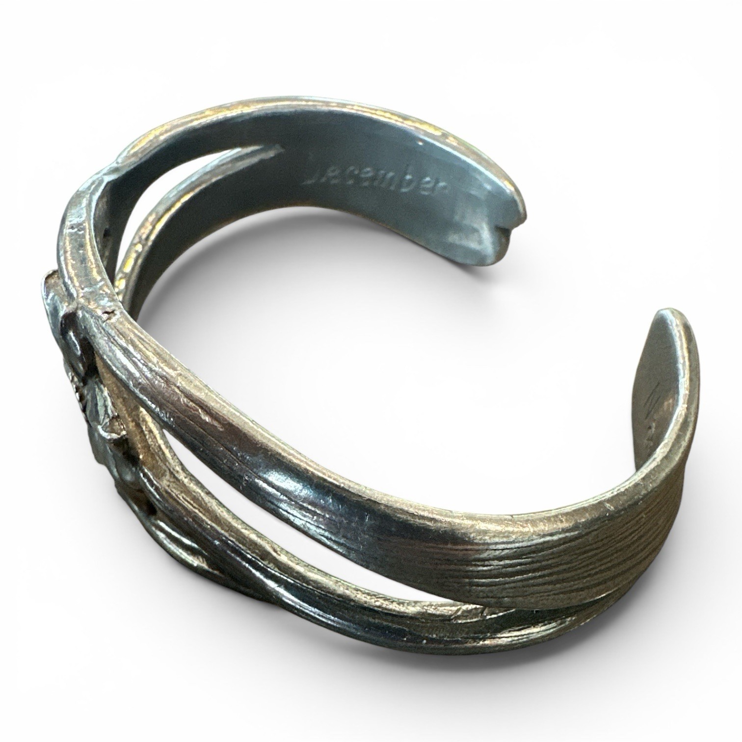 Salisbury Pewter Cuff December Narcissus Bracelet Wide 3D 7″
