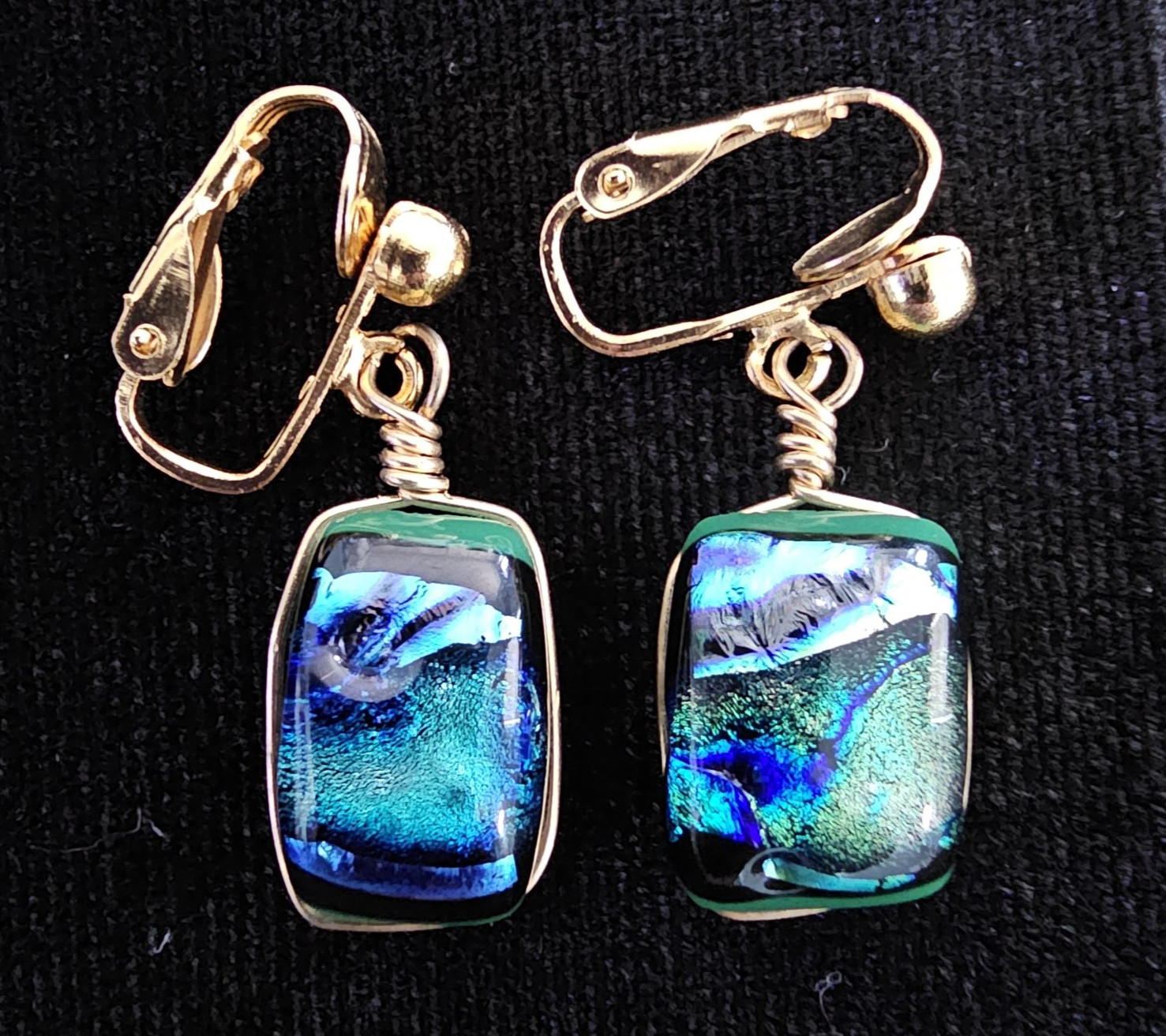 Blue Green Dichroic Glass Jewelry Set Pendant Clip Earrings Gold Tone Eclectic