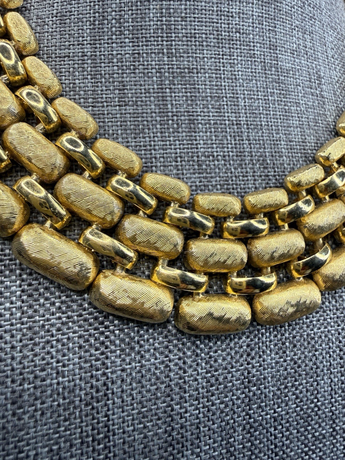 Napier Panther Link Necklace Gold Tone Cleopatra Style 16 Inch Chain