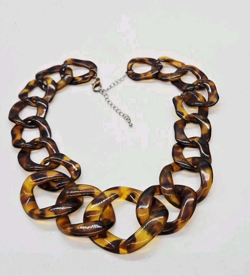Faux TORTOISE SHELL Necklace Rootbeer Lucite Acrylic Chain Link Rings Graduated