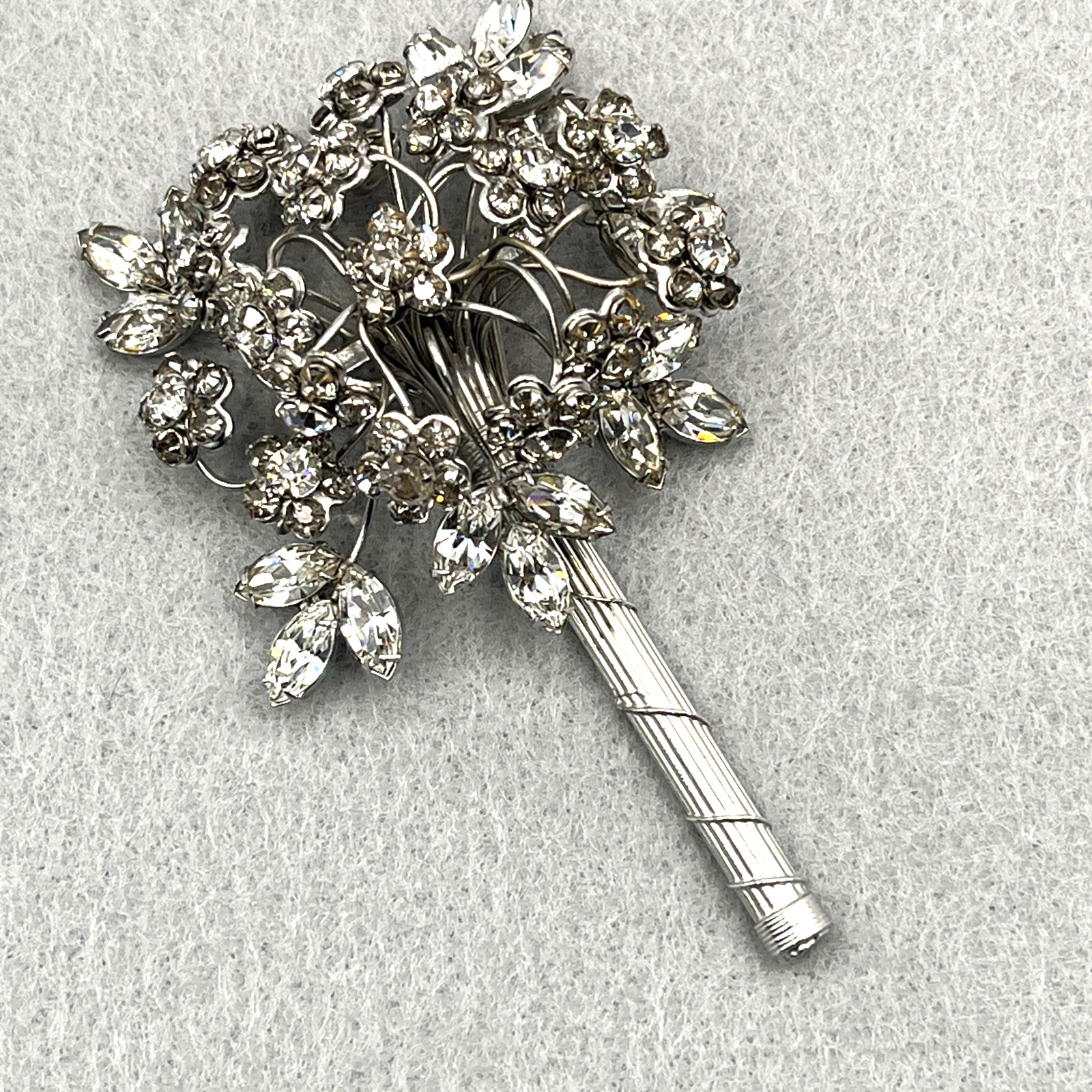 Original By Robert Brooch Bouquet of Flowers Rhinestone Brooch Silver Tone 3.5″