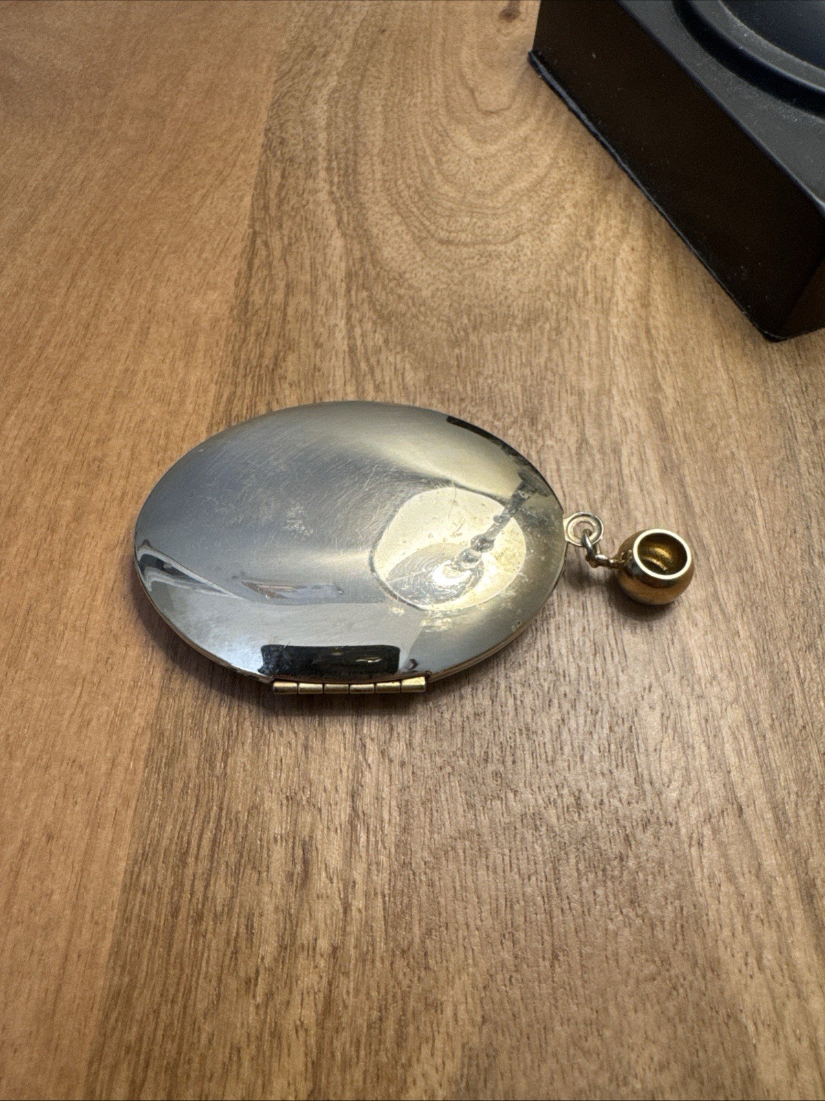 Vintage Gold Tone Oval Locket Pendant Large Photo Holder Bead Bail