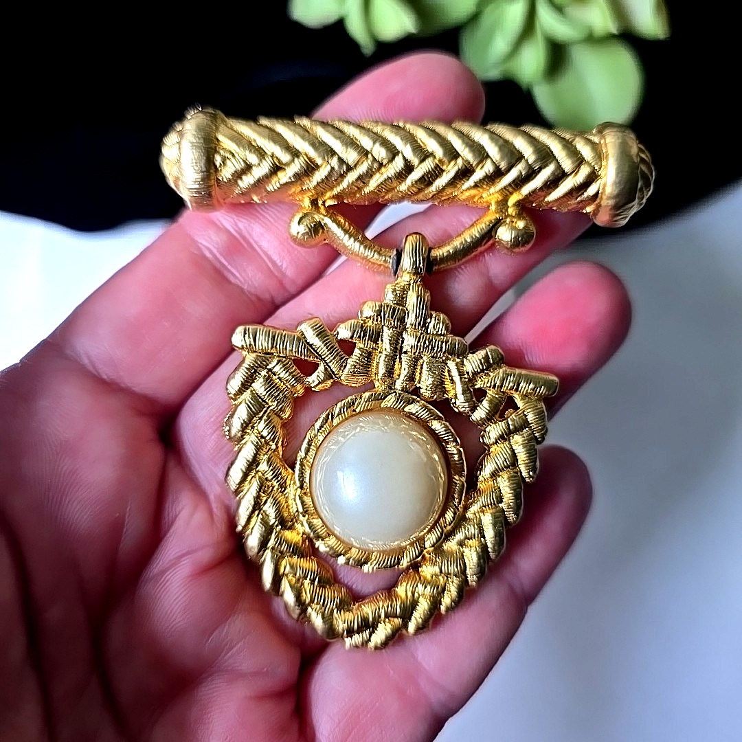 Vintage 80s Gold Tone Faux Pearl Dangle Medal Pin Brooch