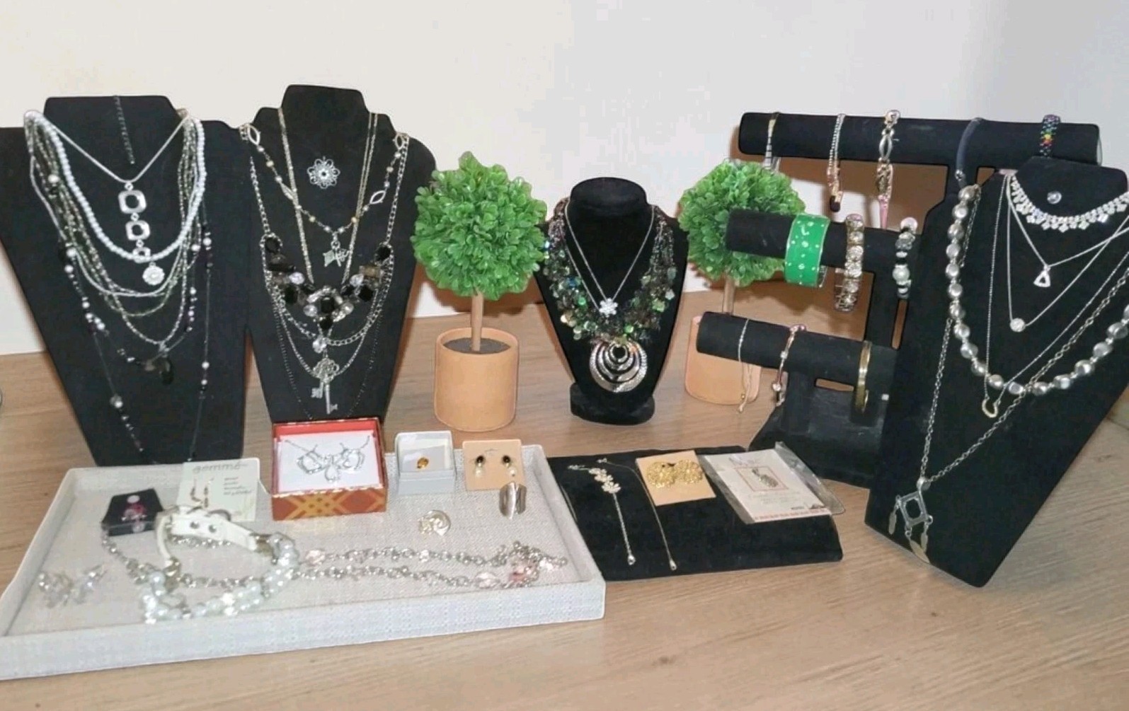 Large Beautiful Jewelry Lot Monet Avon Sterling Graziano And More – 45 Pieces