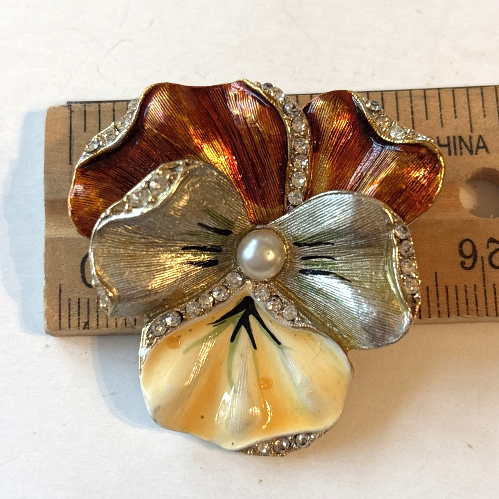 VTG Enamel Pansy Brooch Rhinestones Faux Pearl Spring Yellow Gold Tone Read
