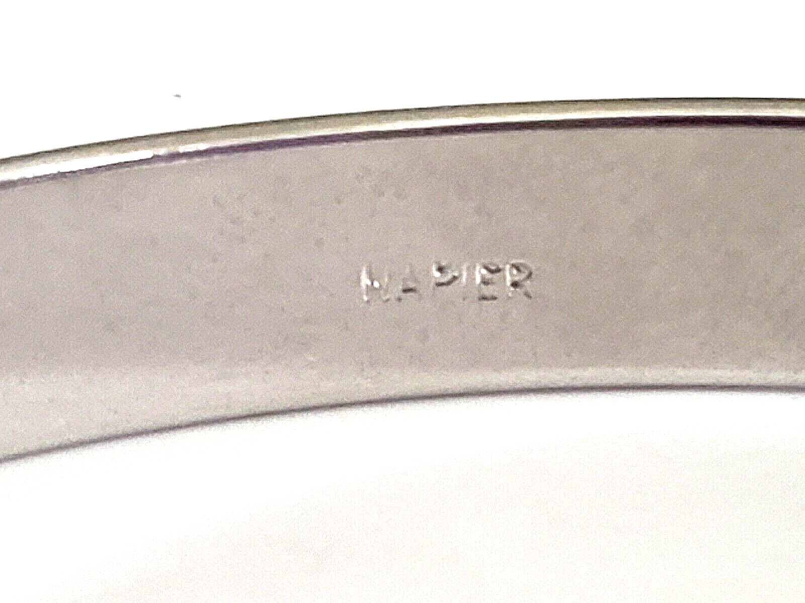 Vintage Napier Smooth Silver Tone Bangle Bracelet 7-5/8″ 1/4″ Wide