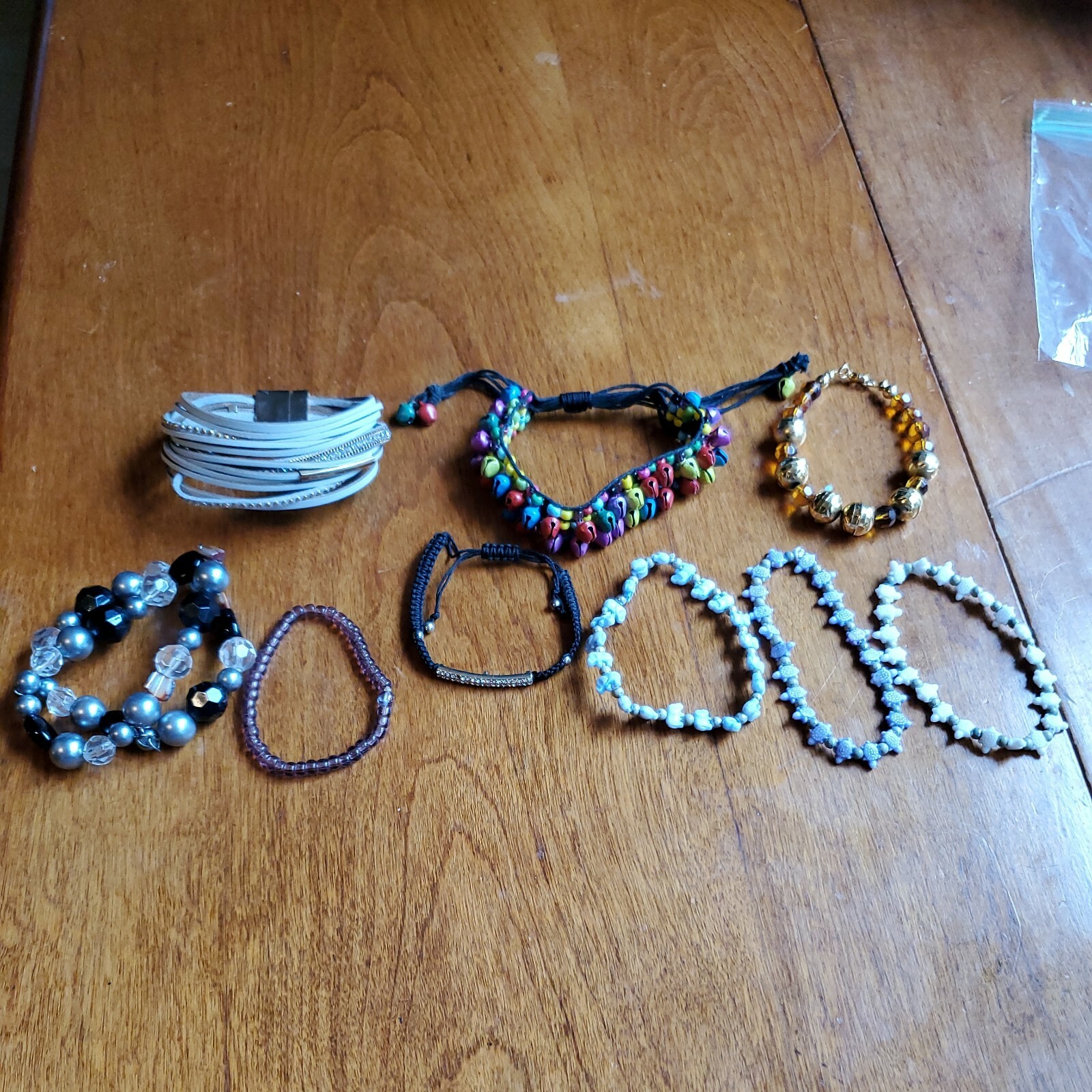 ASSORTED STYLES MULTICOLOR MULTI STRAND Mixed BEADED 9 BRACELET LOT. As is