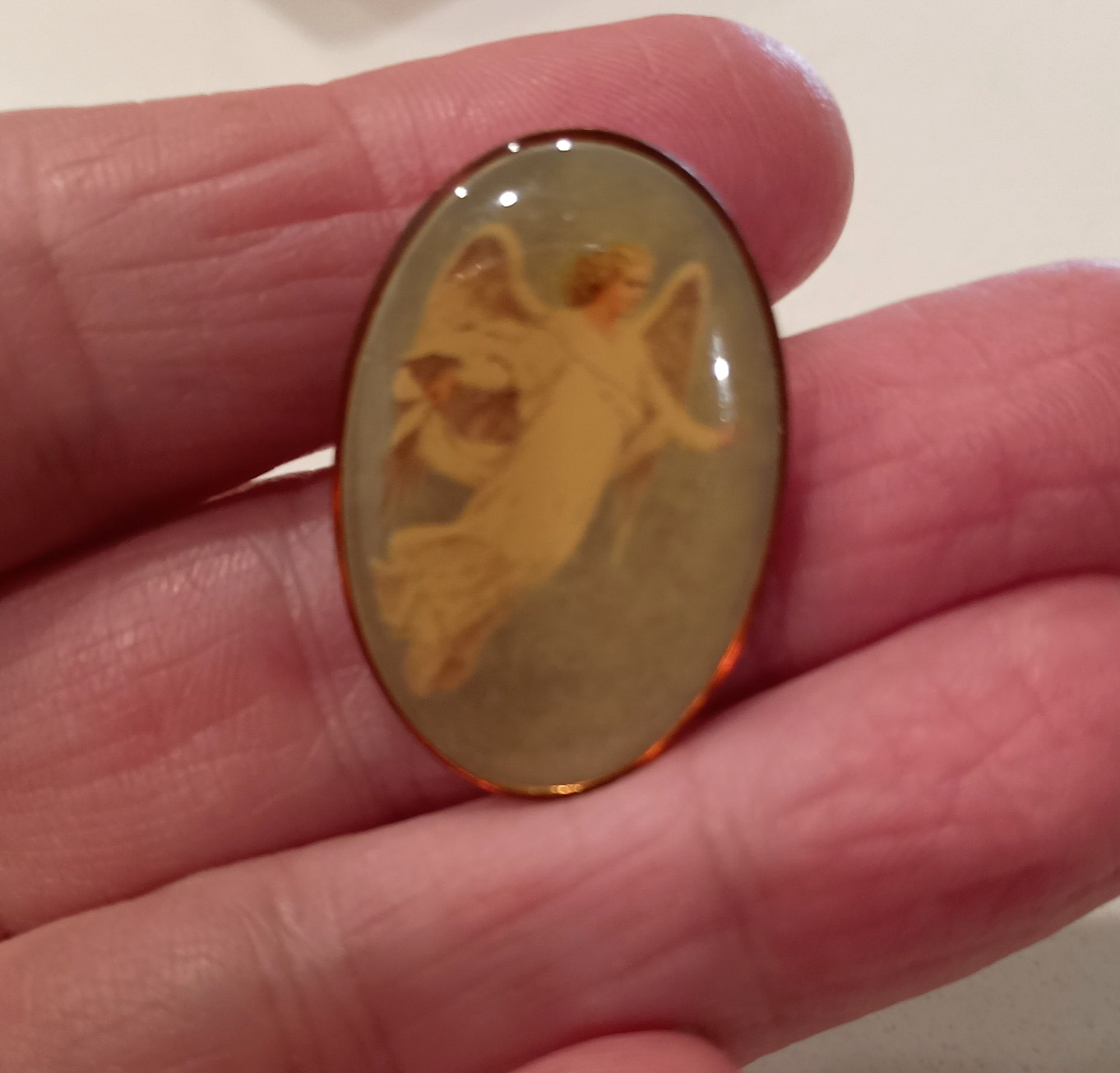 Vintage Oval Enamel Angel Religious Cameo-style Lapel Pin * Collectible Piece