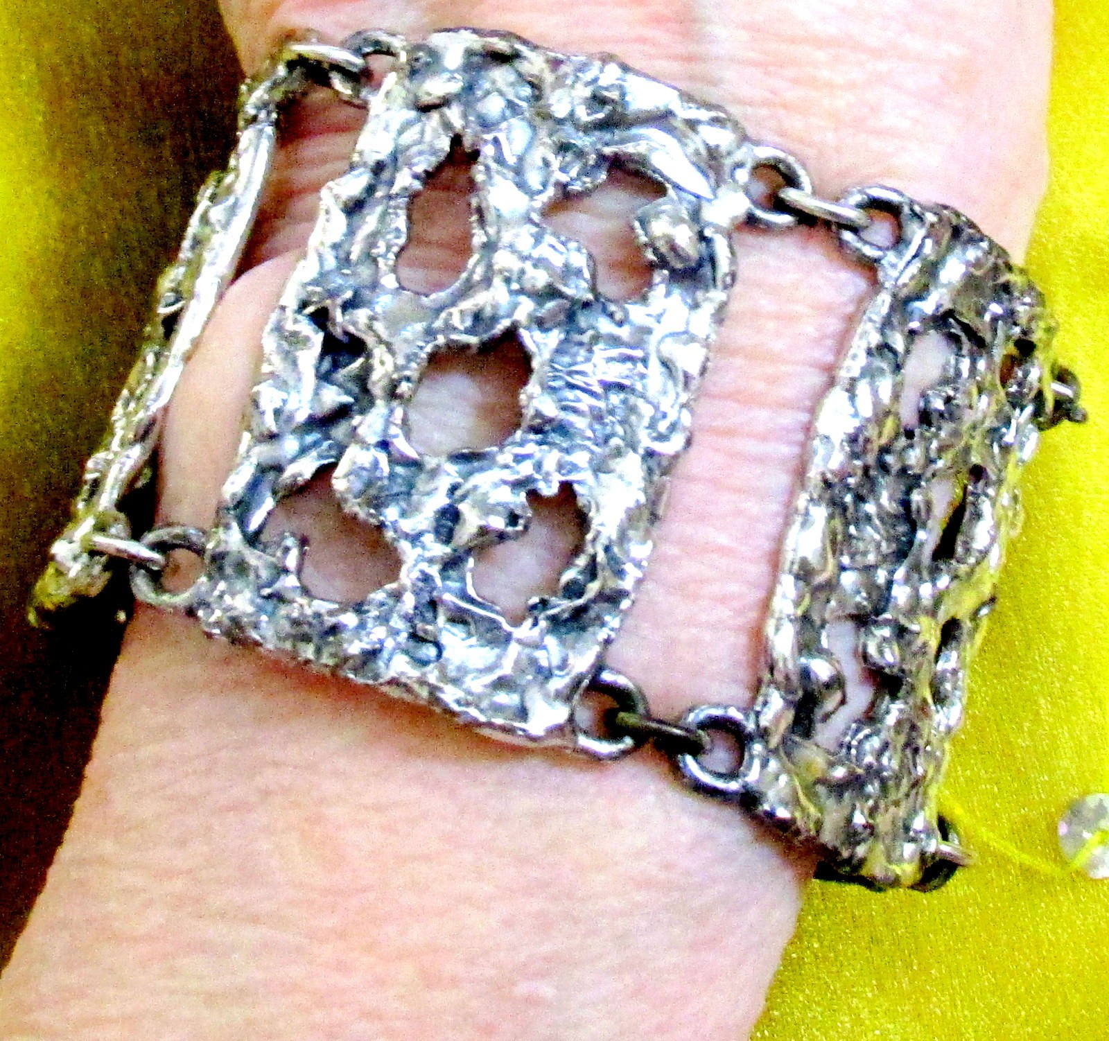 VTG RUNWAY EDGY NAPIER BRUTALIST SILVER BOOK PIECE BRACELET ’72 “MOLTEN METAL”
