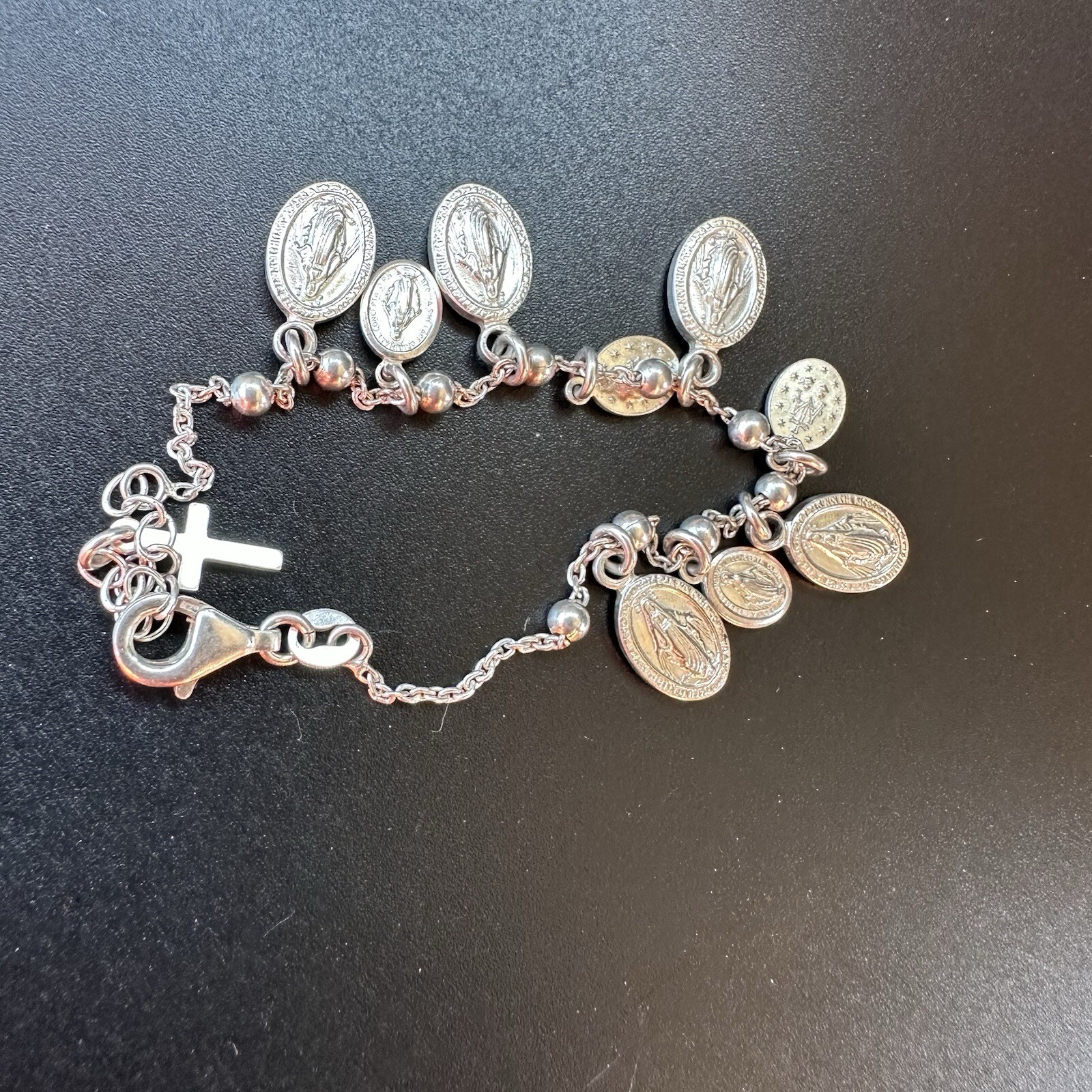 LOVELY ESTATE STERLING SILVER SAINT REGINA DANGLE DESIGN RELIGIOUS BRACELET 7”
