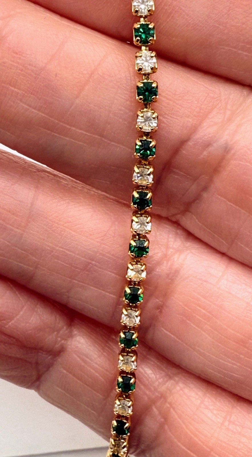 Vintage Emerald Green And Clear Rhinestone Braclet And Earrings Gold Tone 181