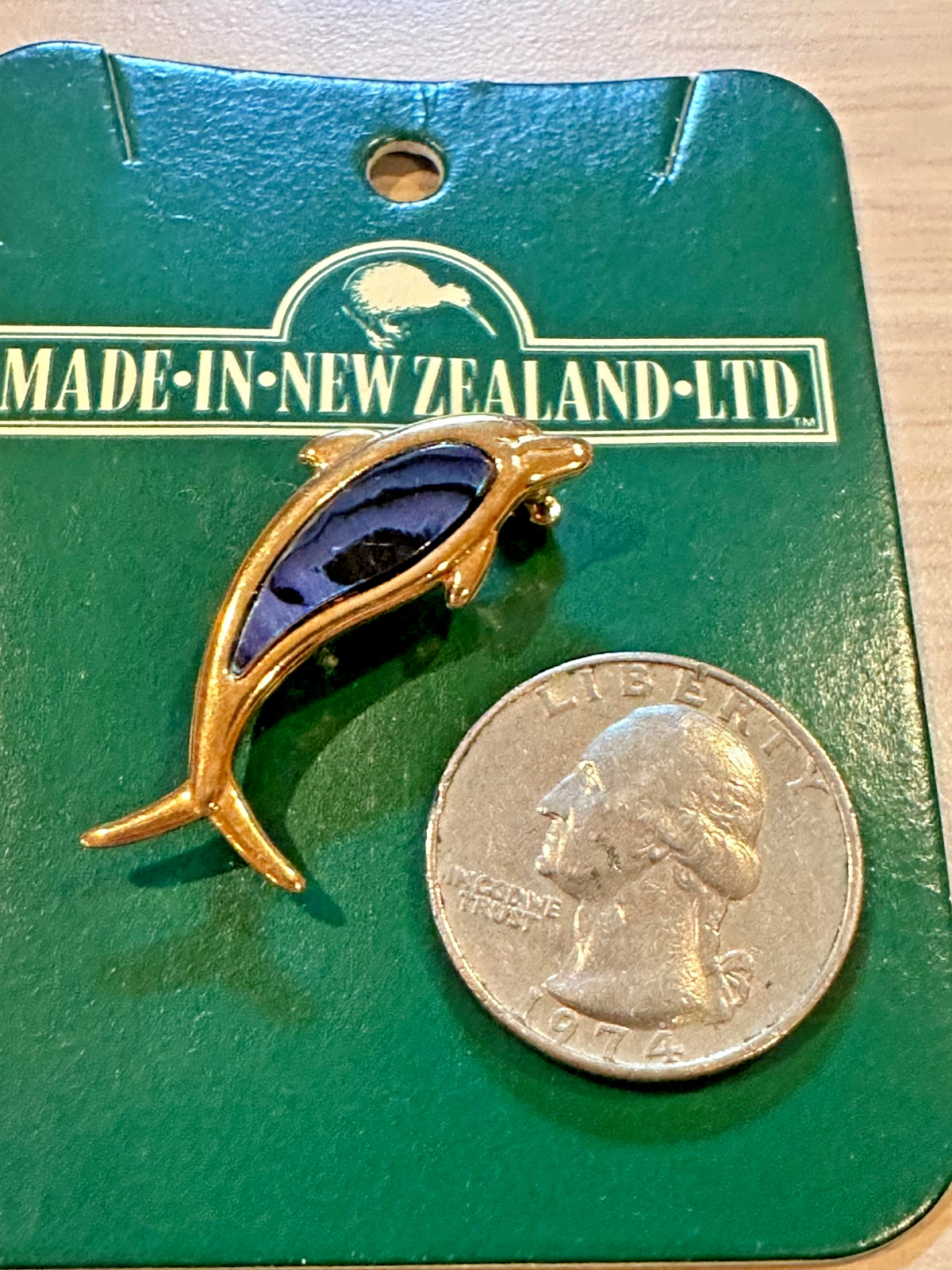 VTG New Zealand Paua Shell Dolphin Brooch Abalone Jewelry