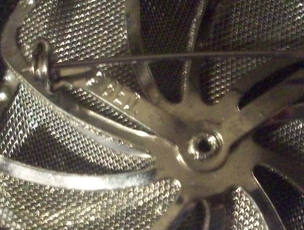 Large 2 3/8″ Diameter Vintage Silver Tone Mesh Flower Brooch Pin Signed BED.