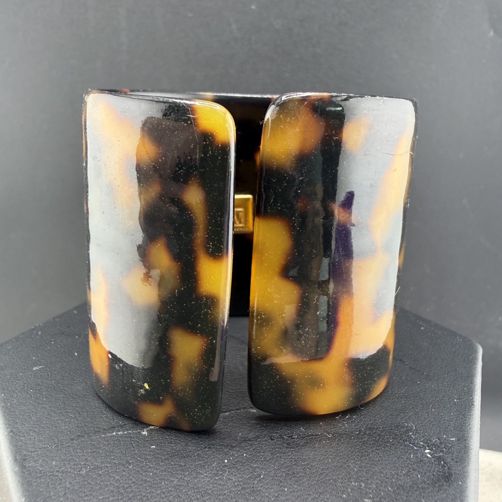 Wimberly Cuff Bracelet Faux Tortoise Shell Acrylic Gold Tone Bumblebee 5.5”