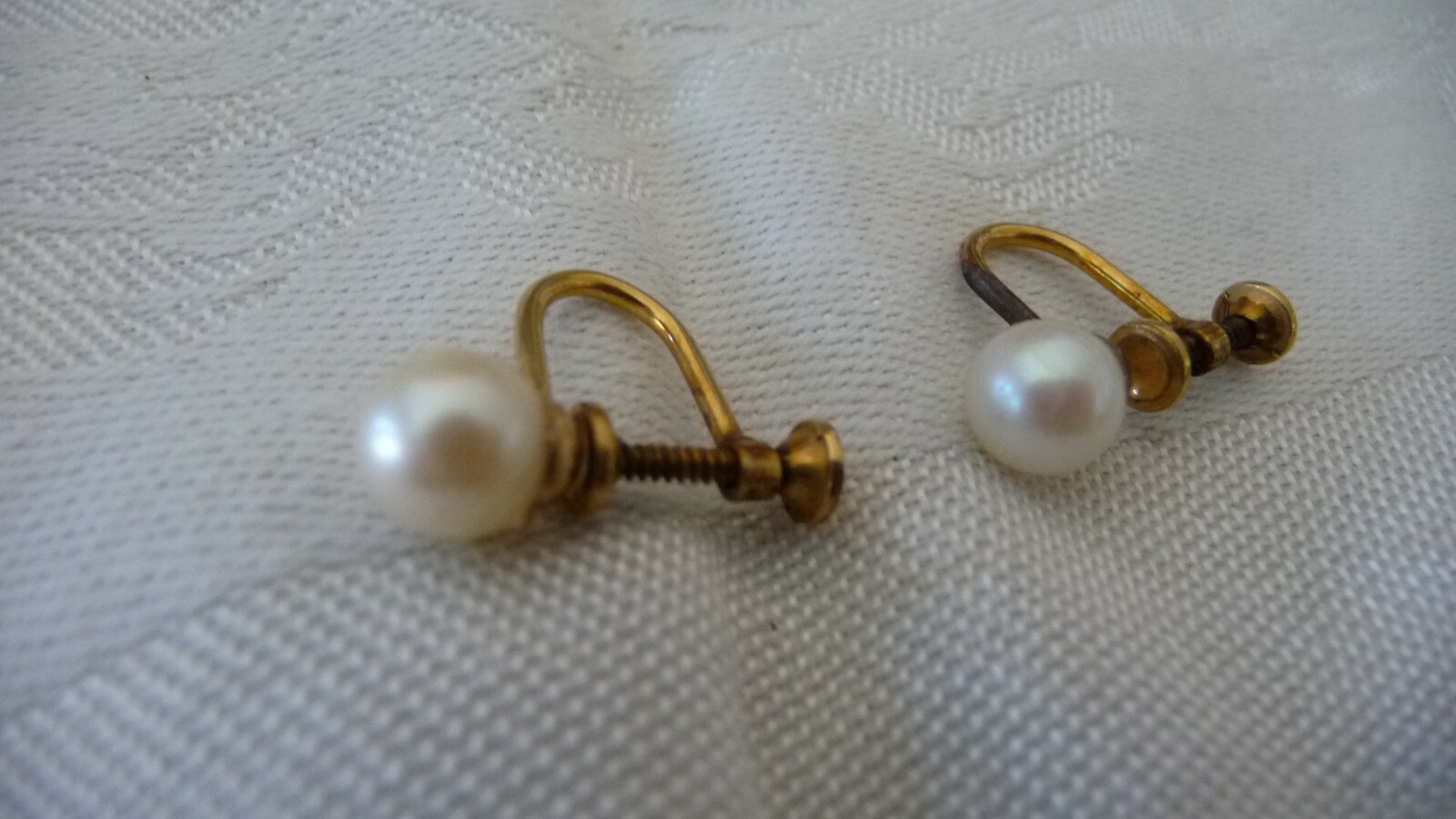 #10/3X vtg Costume SCREW BACK EARRINGS 1/20 12K GF w CULTURED PEARL 1/4” R