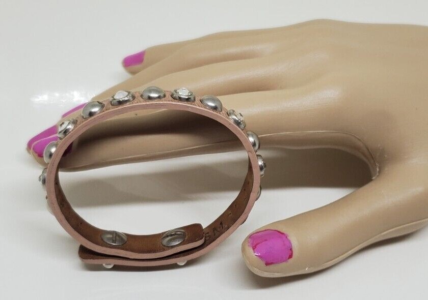 Streets Ahead Adjustable Buckle Bracelet Rhinestone Southwestern Western 8″ Adj.