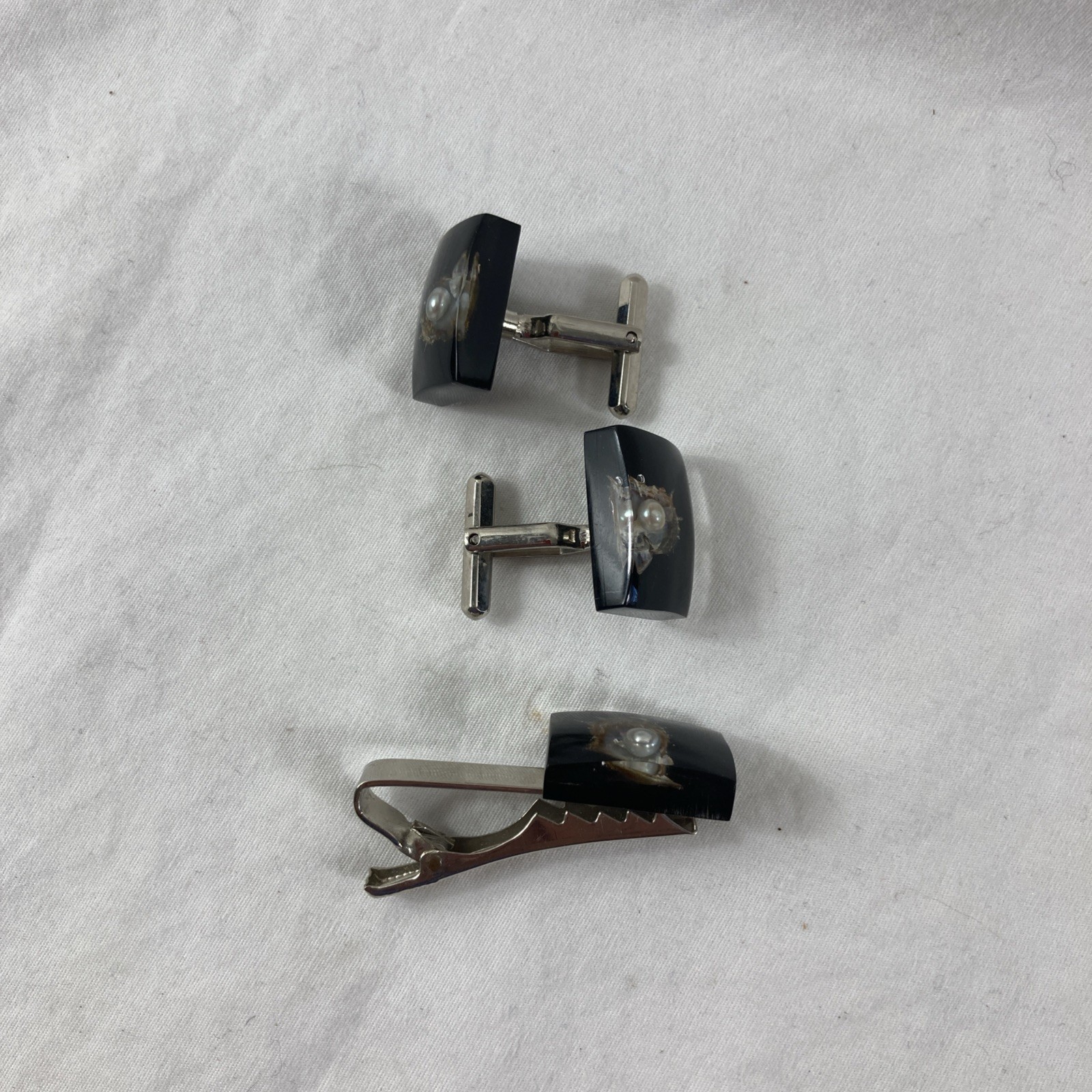 VTG Tie Clip Cuff Links Set Oyster Shell Pearl Inlay Black Resin Rectangle Japan